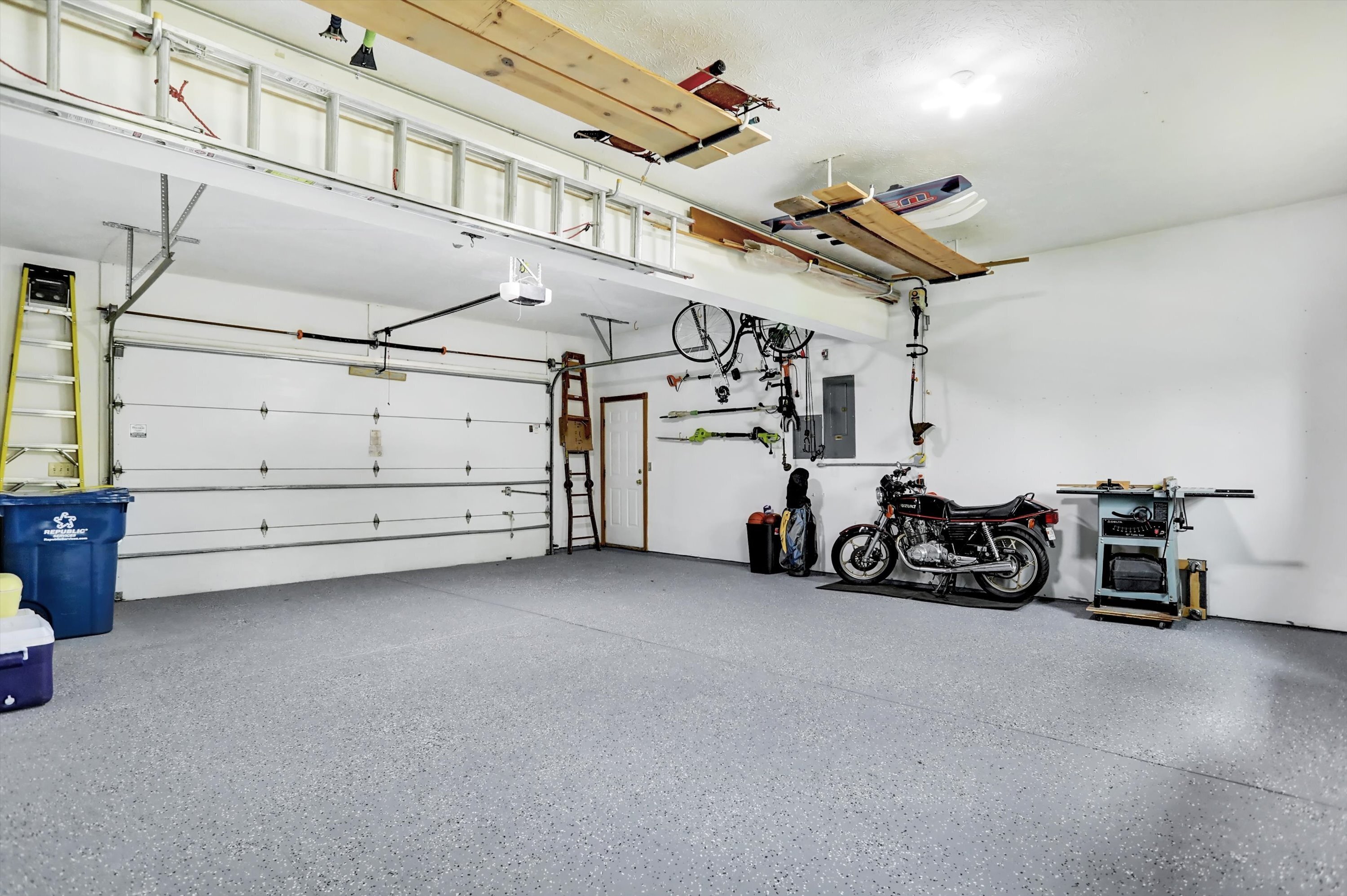 10151 Sea Star Way