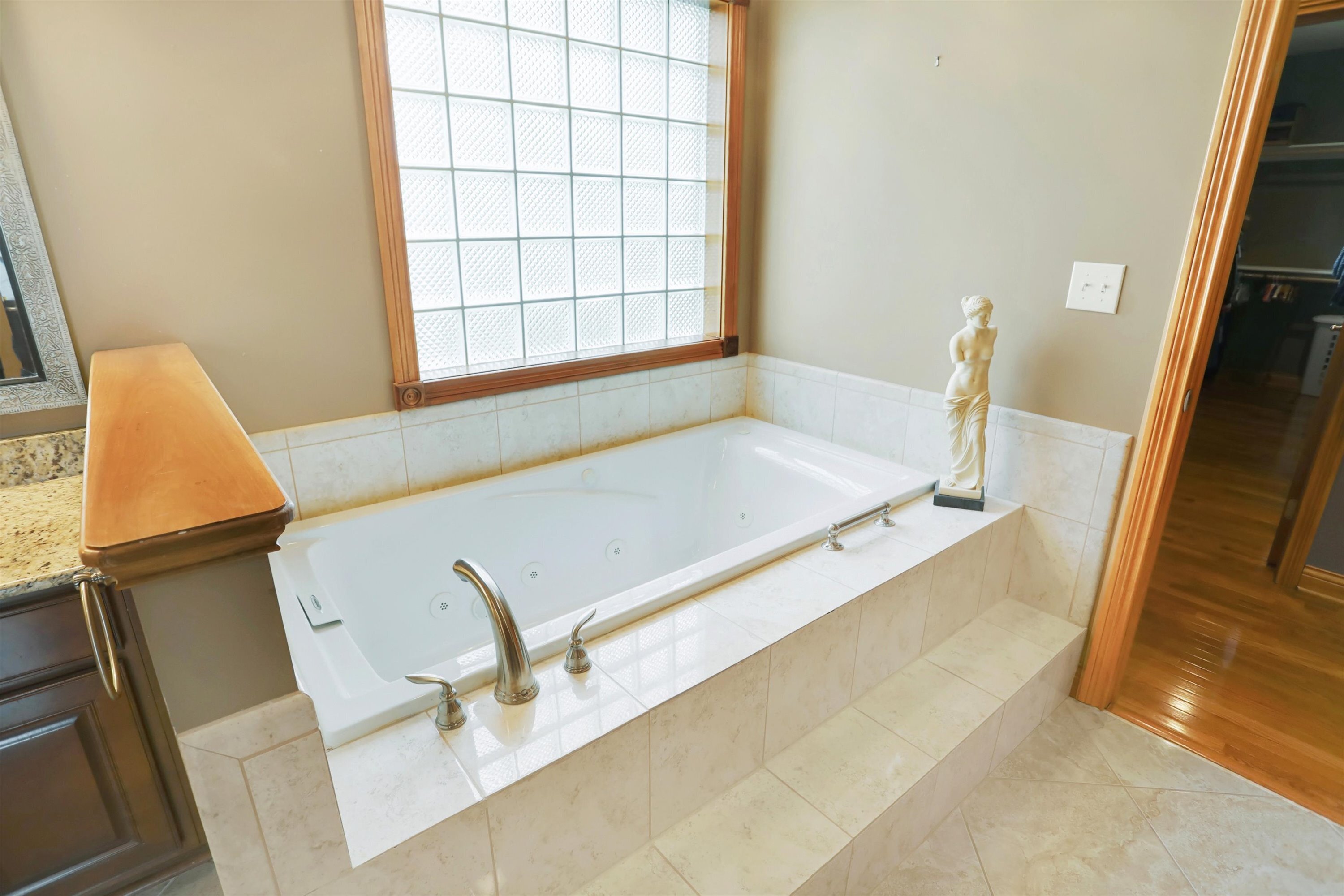 10151 Sea Star Way