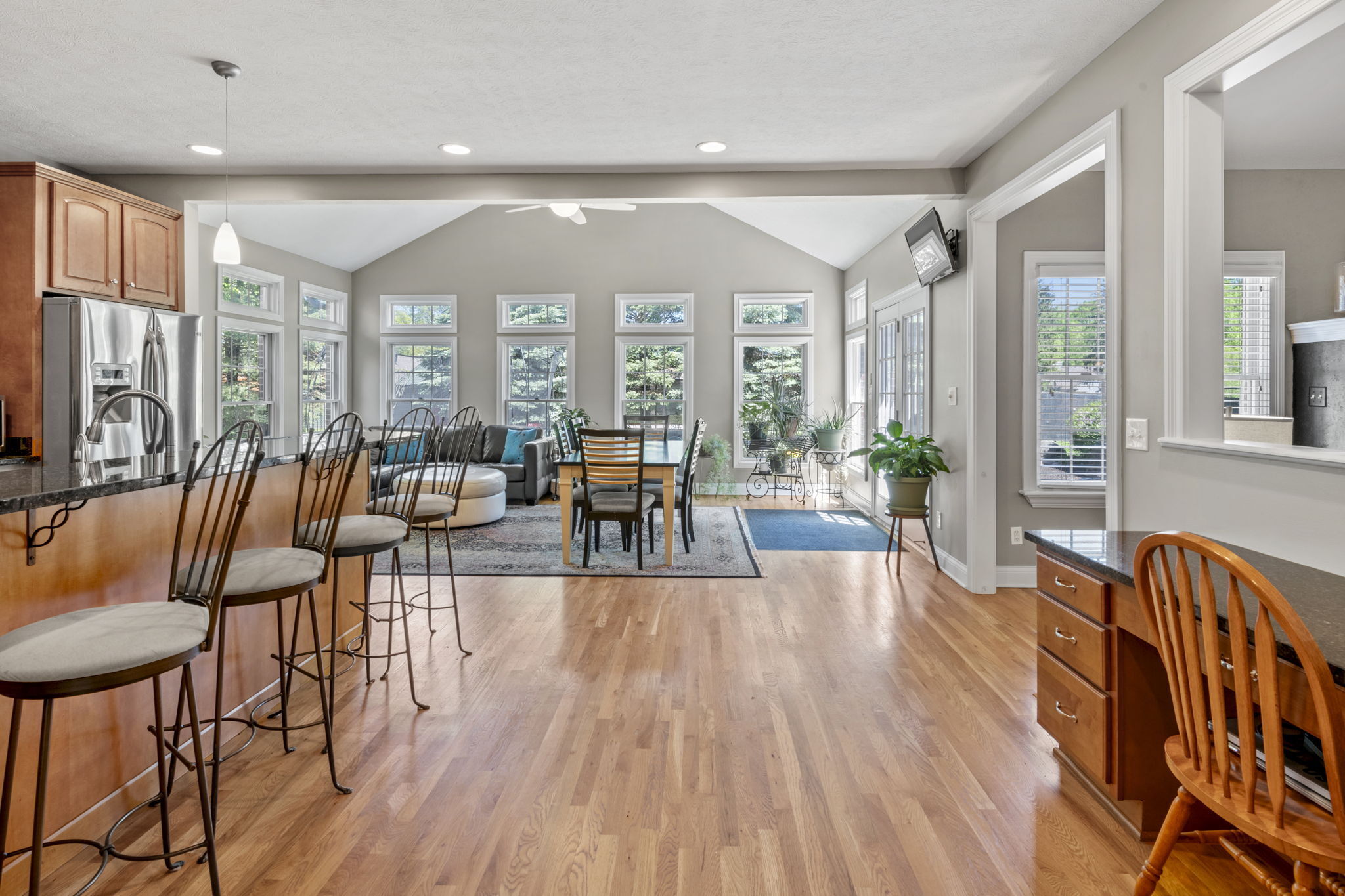 11117 Wintercove Way