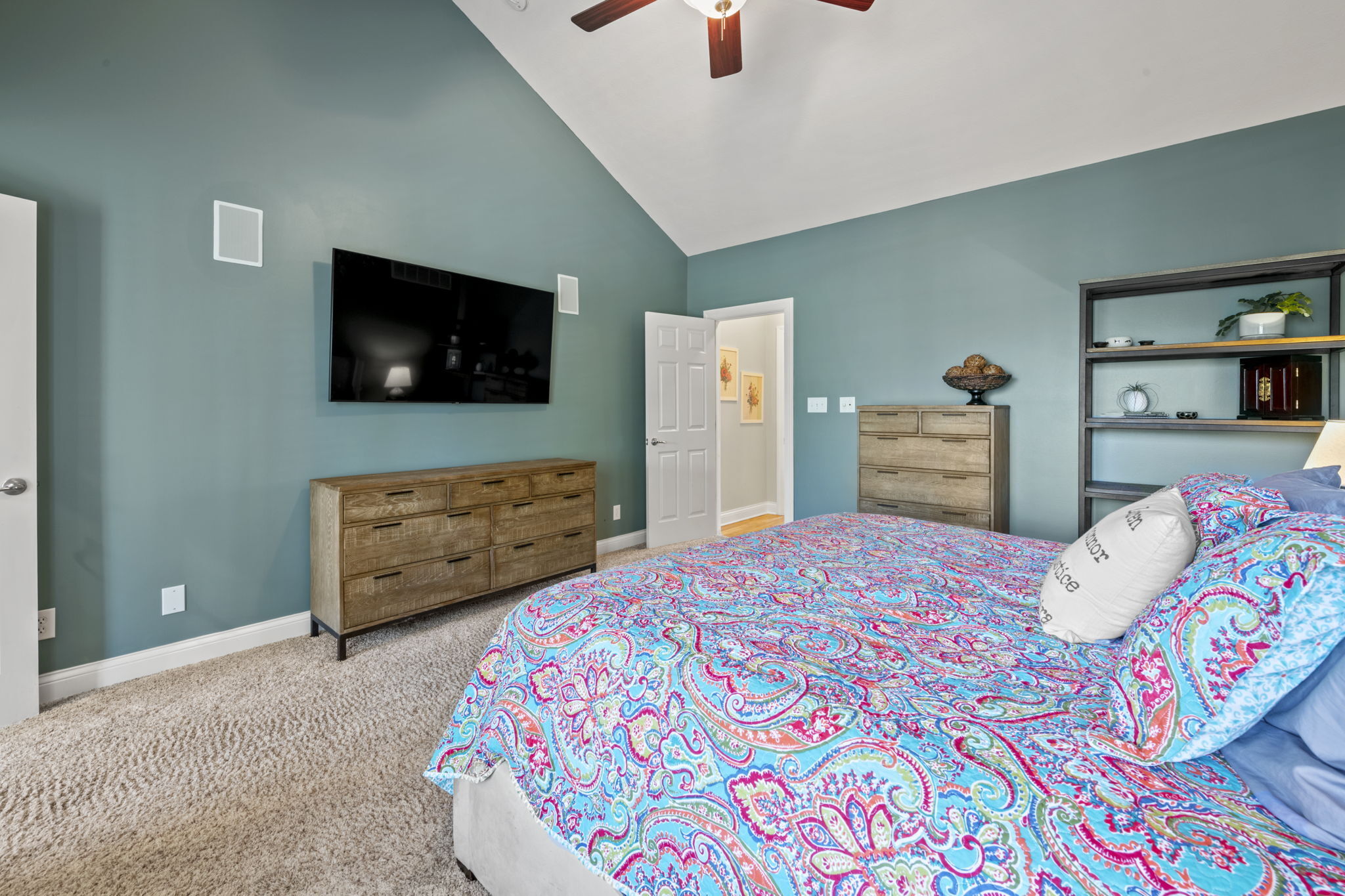 11117 Wintercove Way