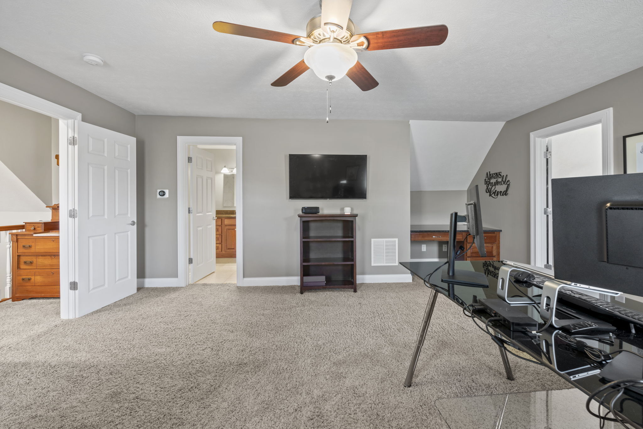 11117 Wintercove Way