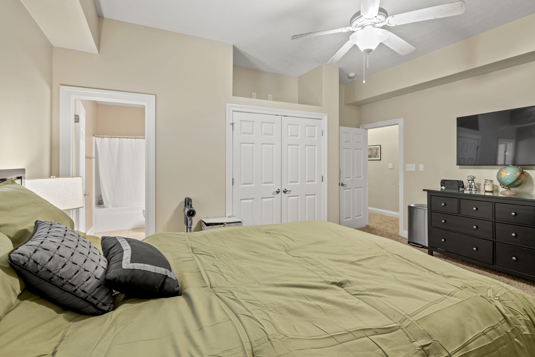 11117 Wintercove Way