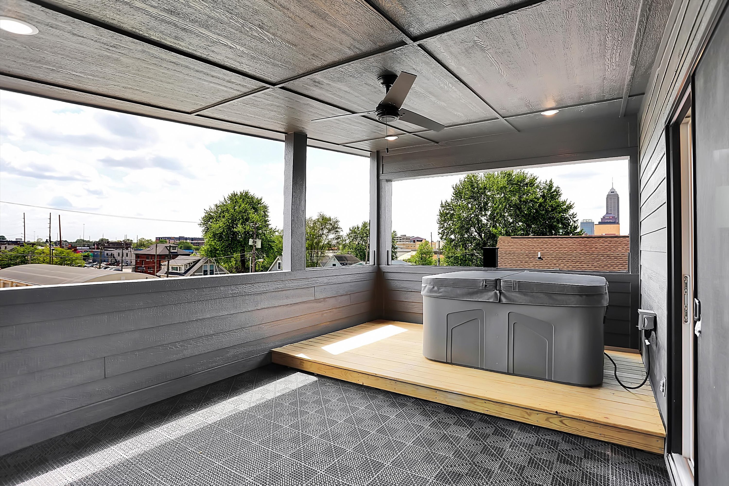 1029 E Ohio Street
