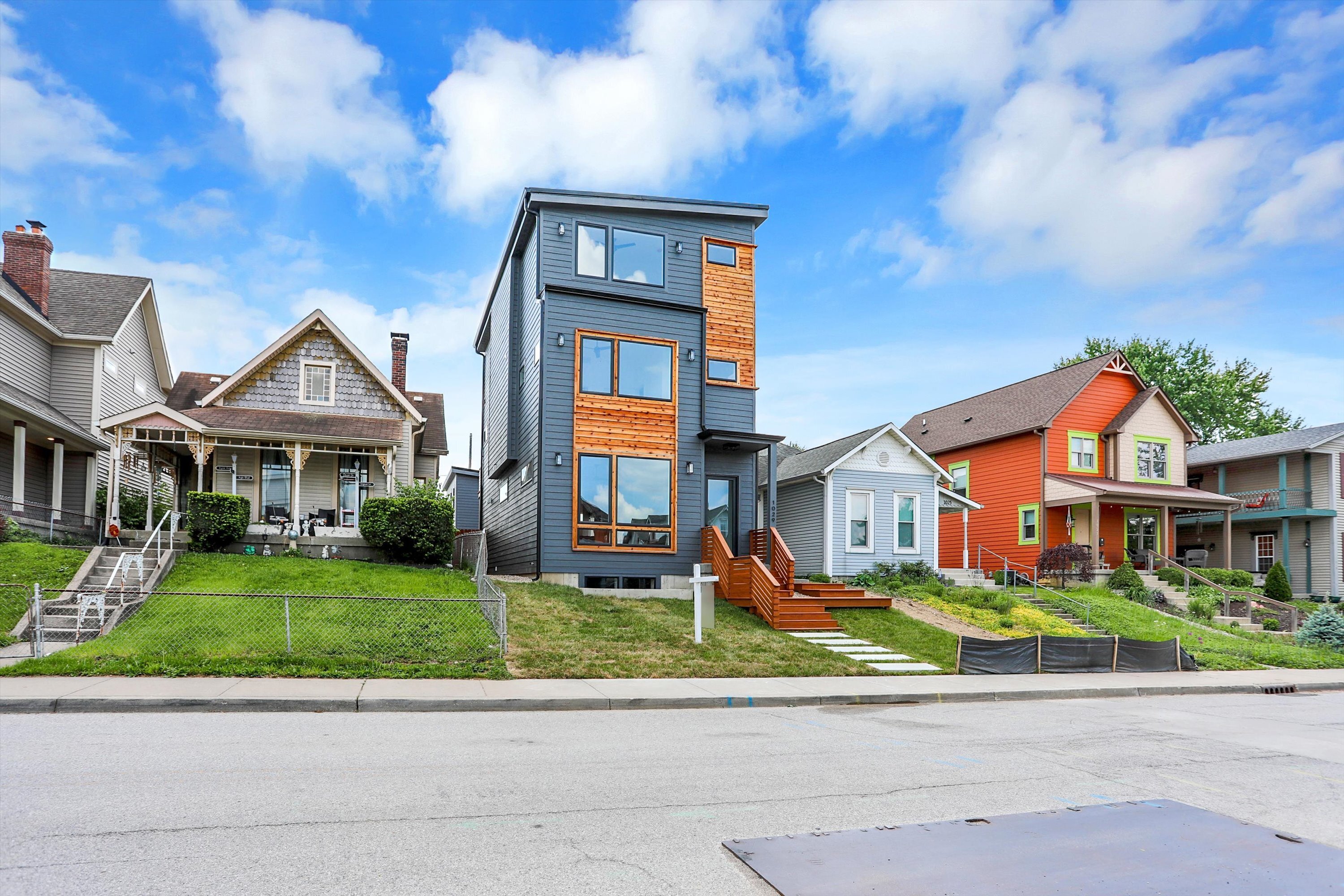 1029 E Ohio Street