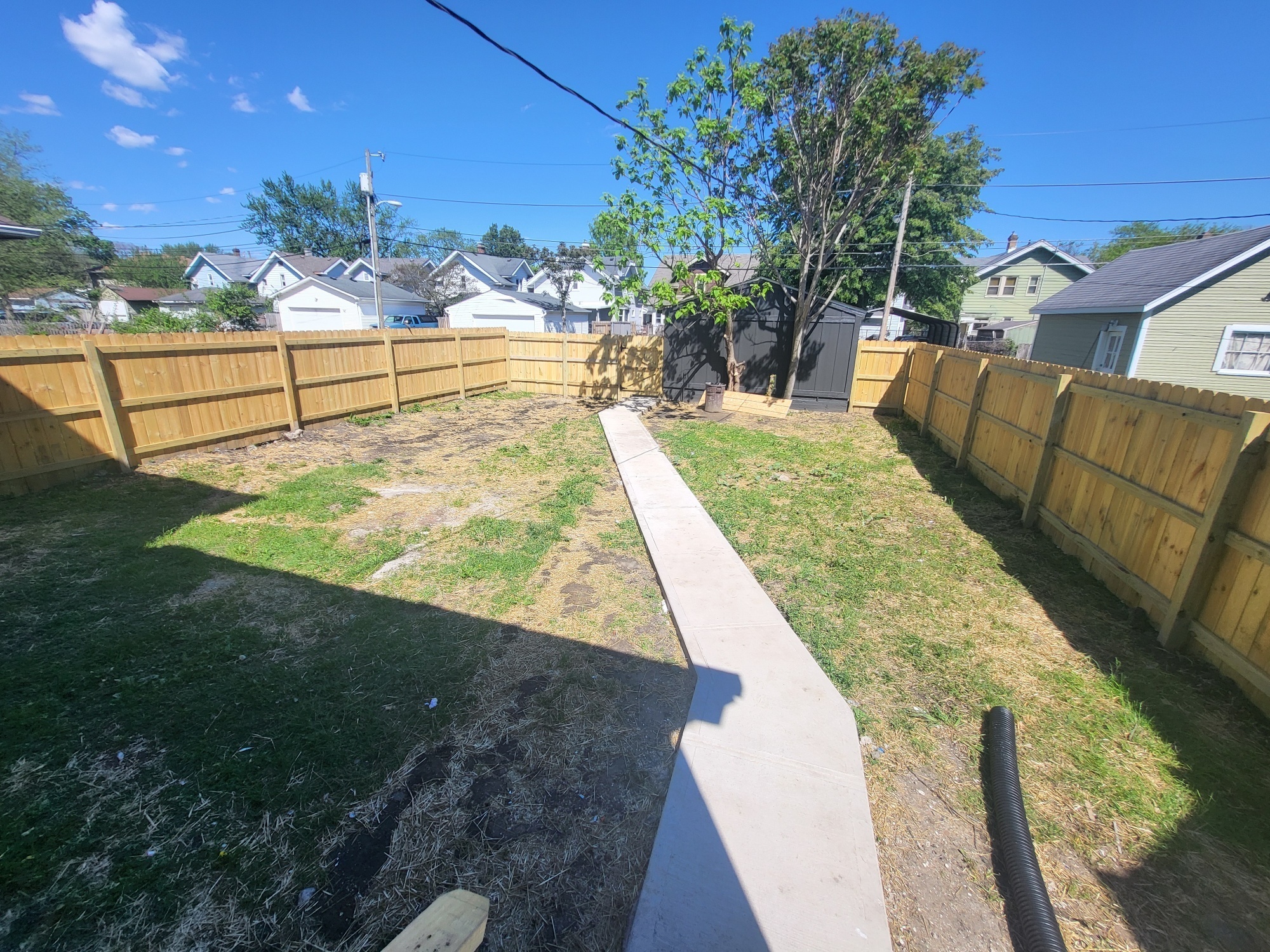 225 N Gray Street