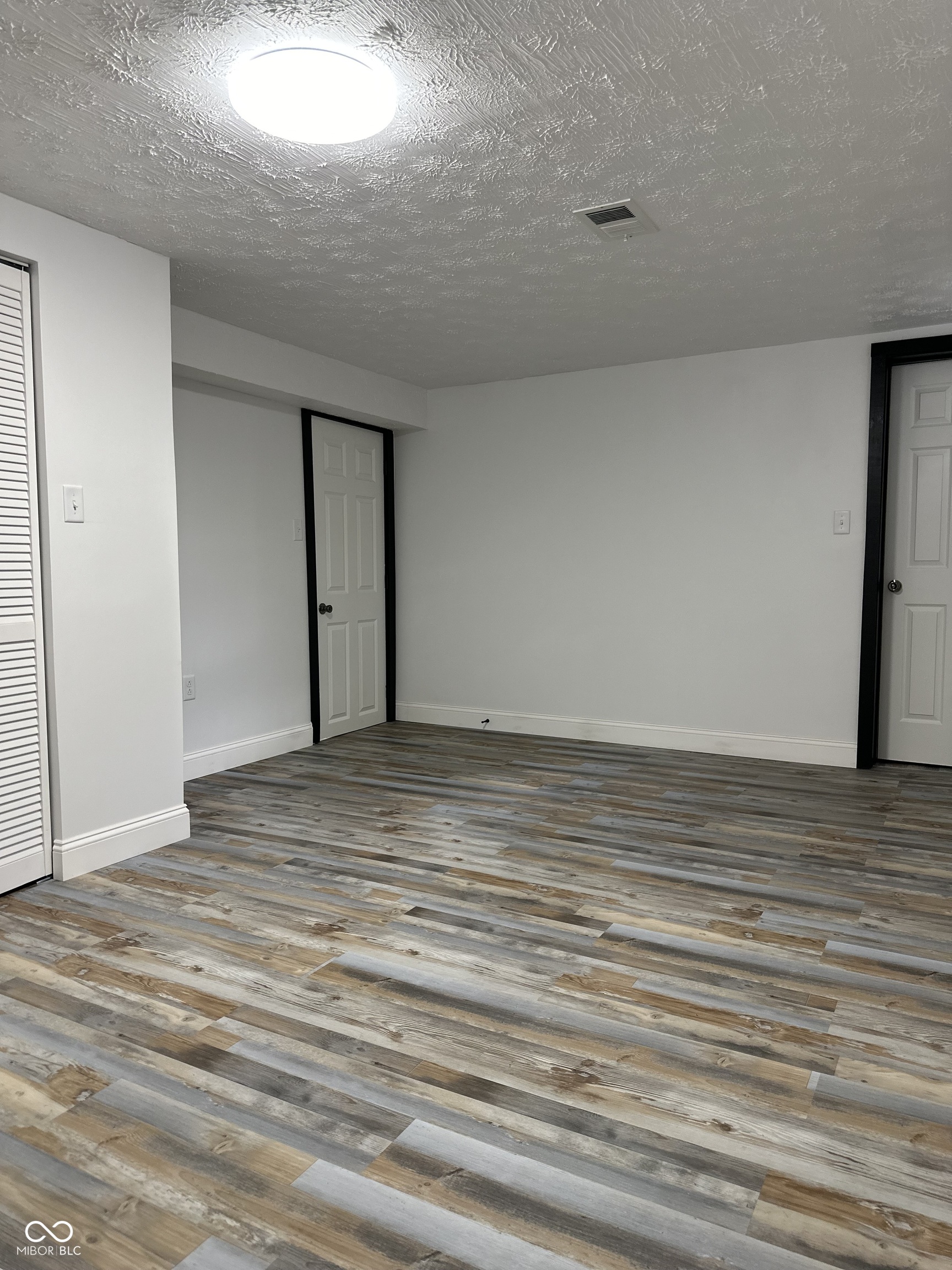 6008 Lockwood Lane
