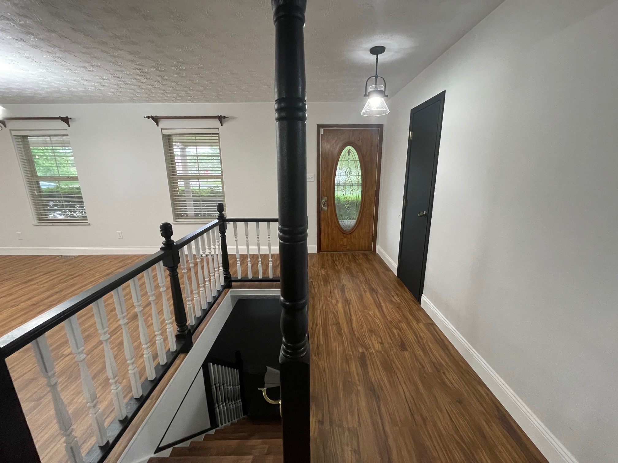 6008 Lockwood Lane
