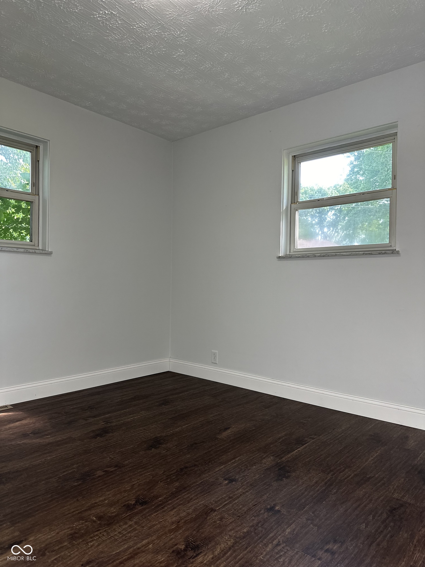 6008 Lockwood Lane