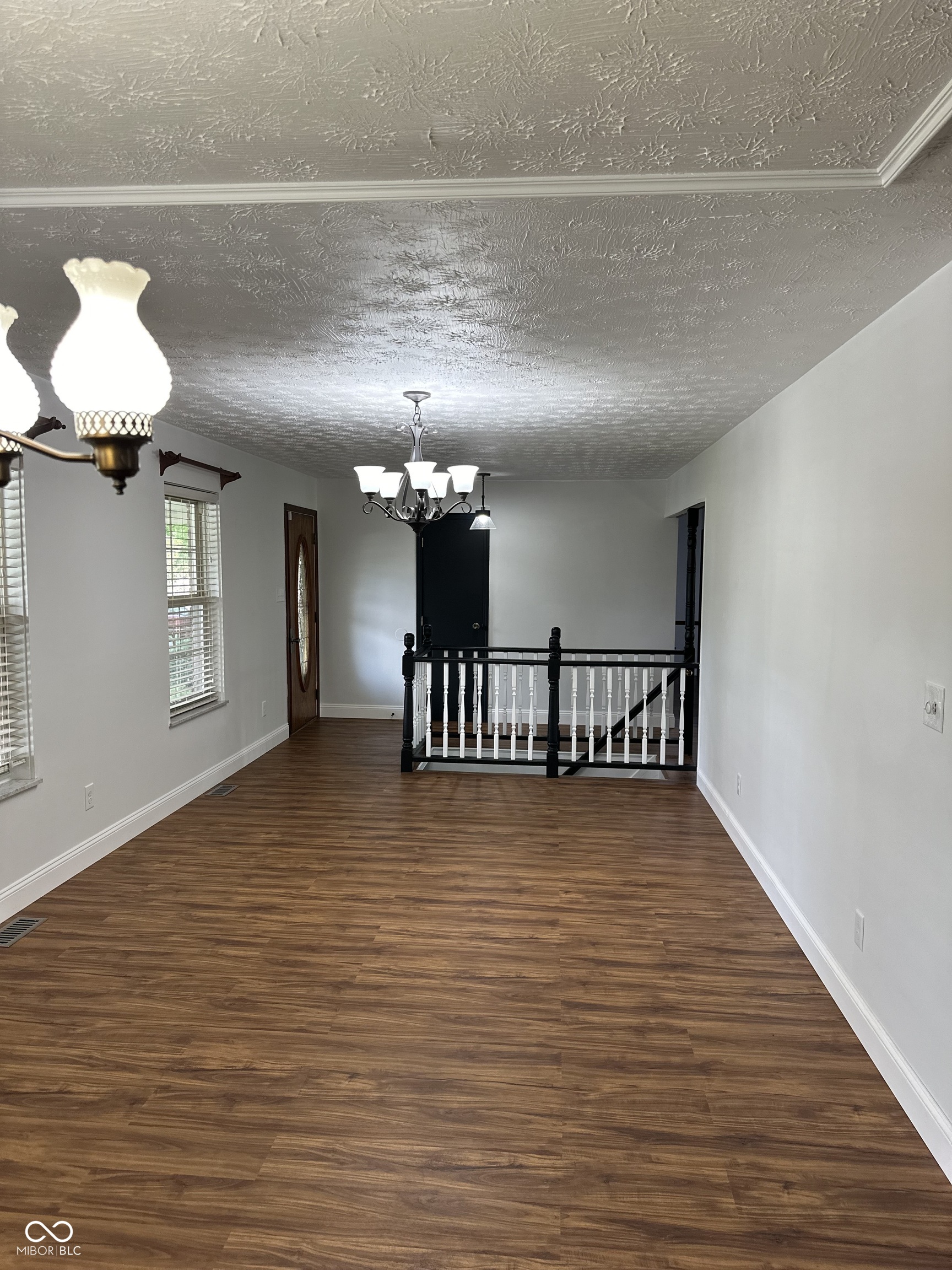 6008 Lockwood Lane