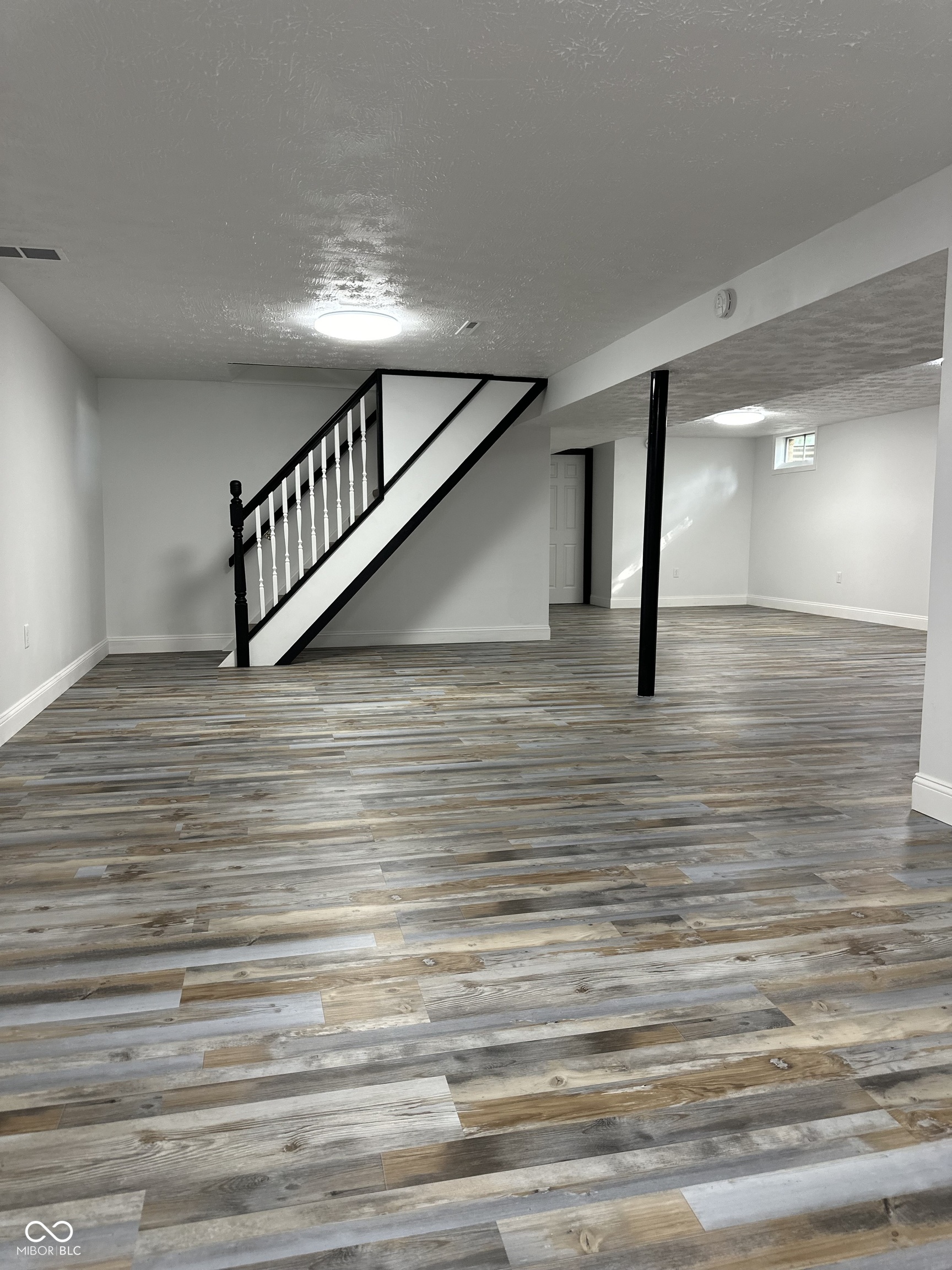6008 Lockwood Lane