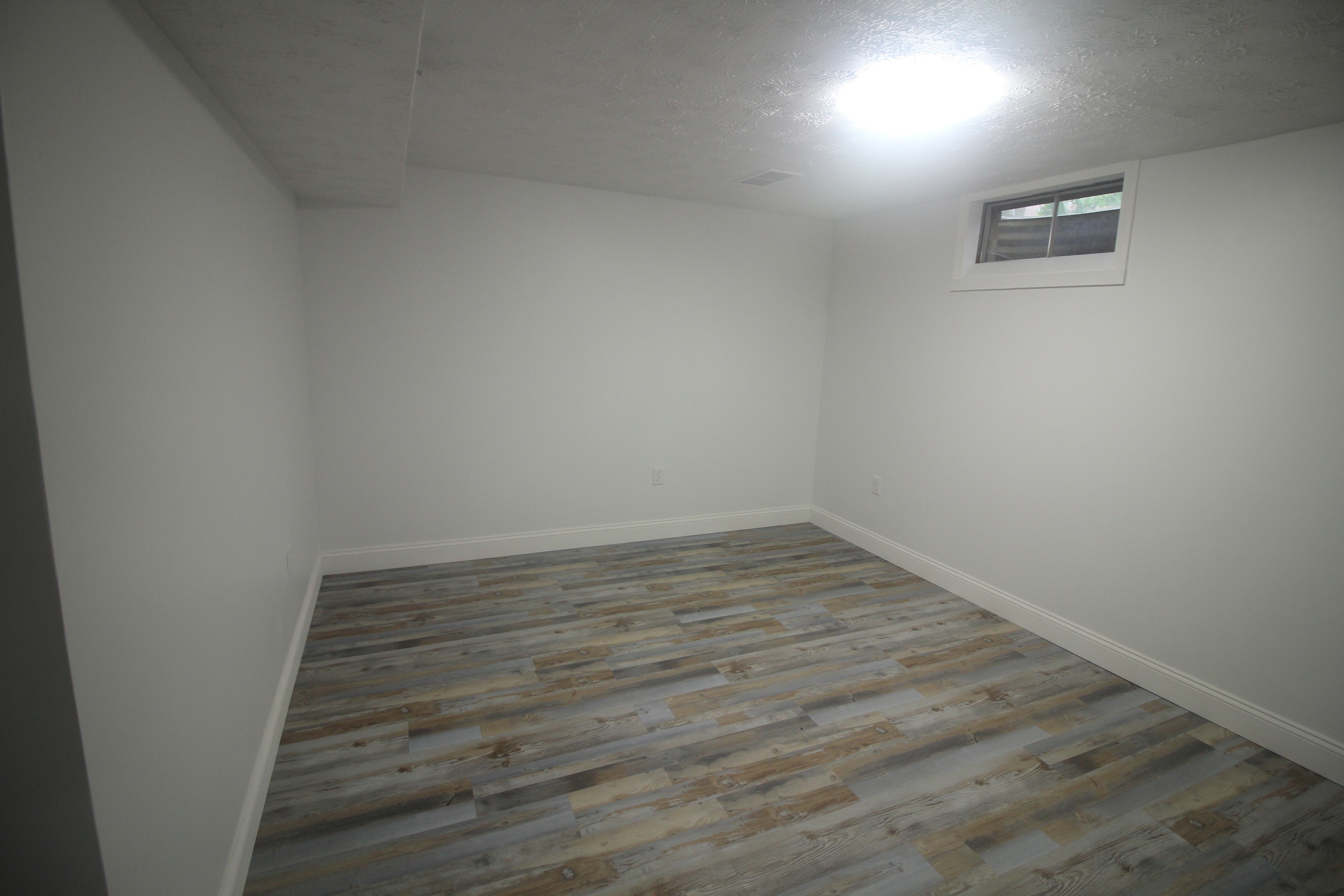 6008 Lockwood Lane