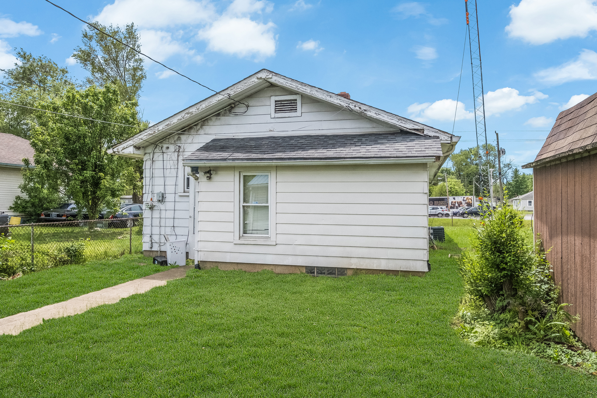 3716 W 16th Street
