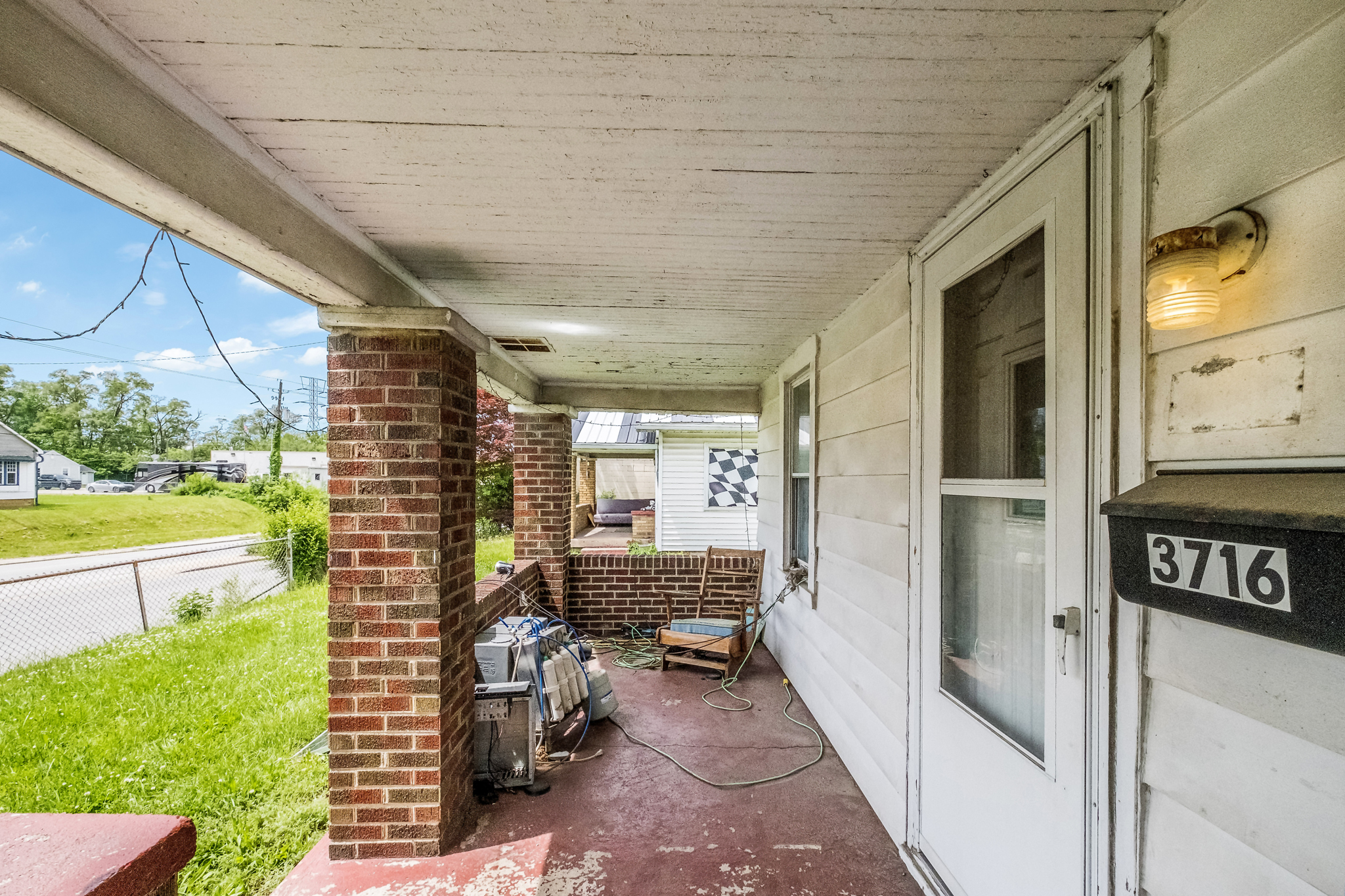 3716 W 16th Street