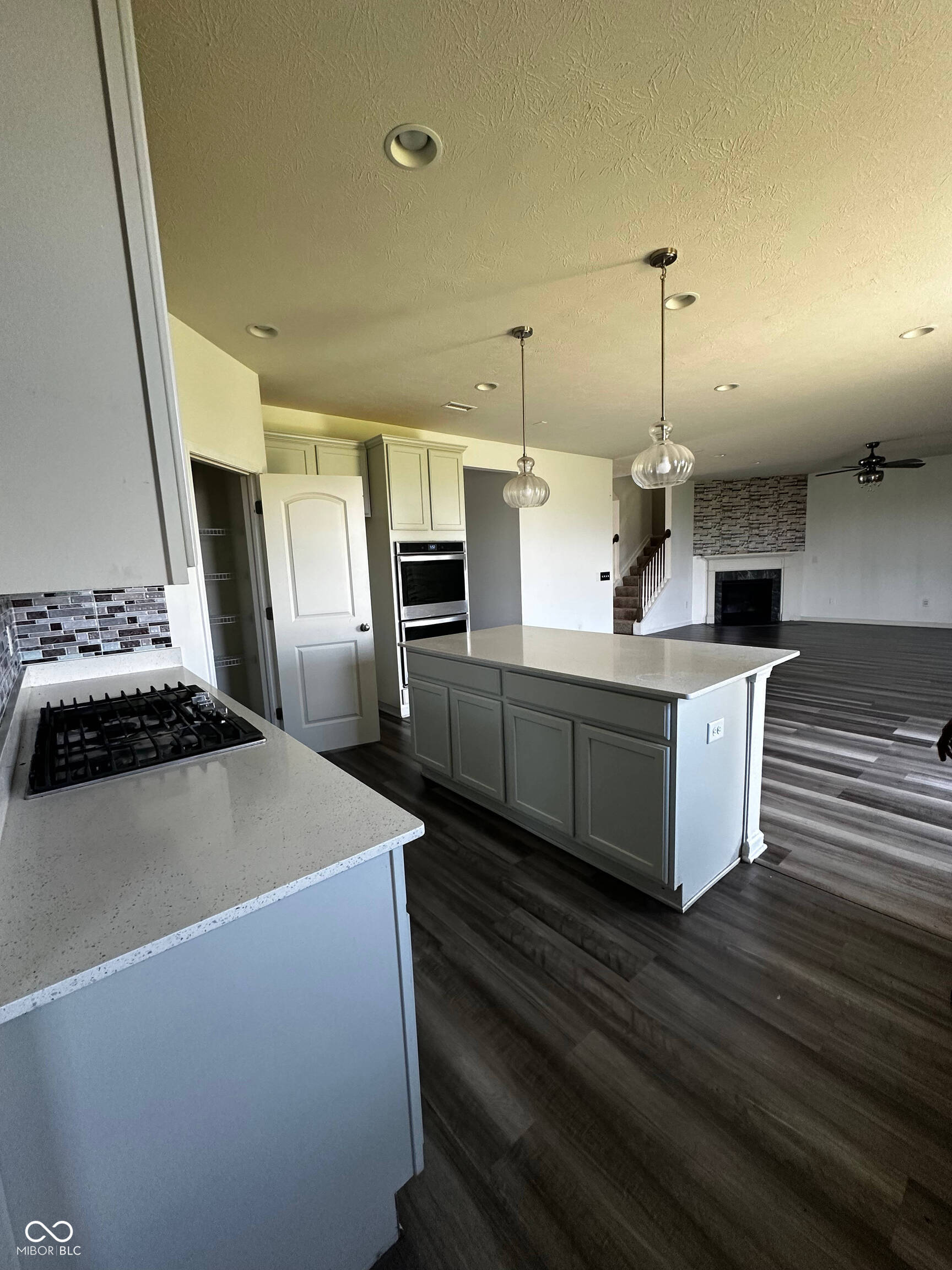 1389 Sarah Way
