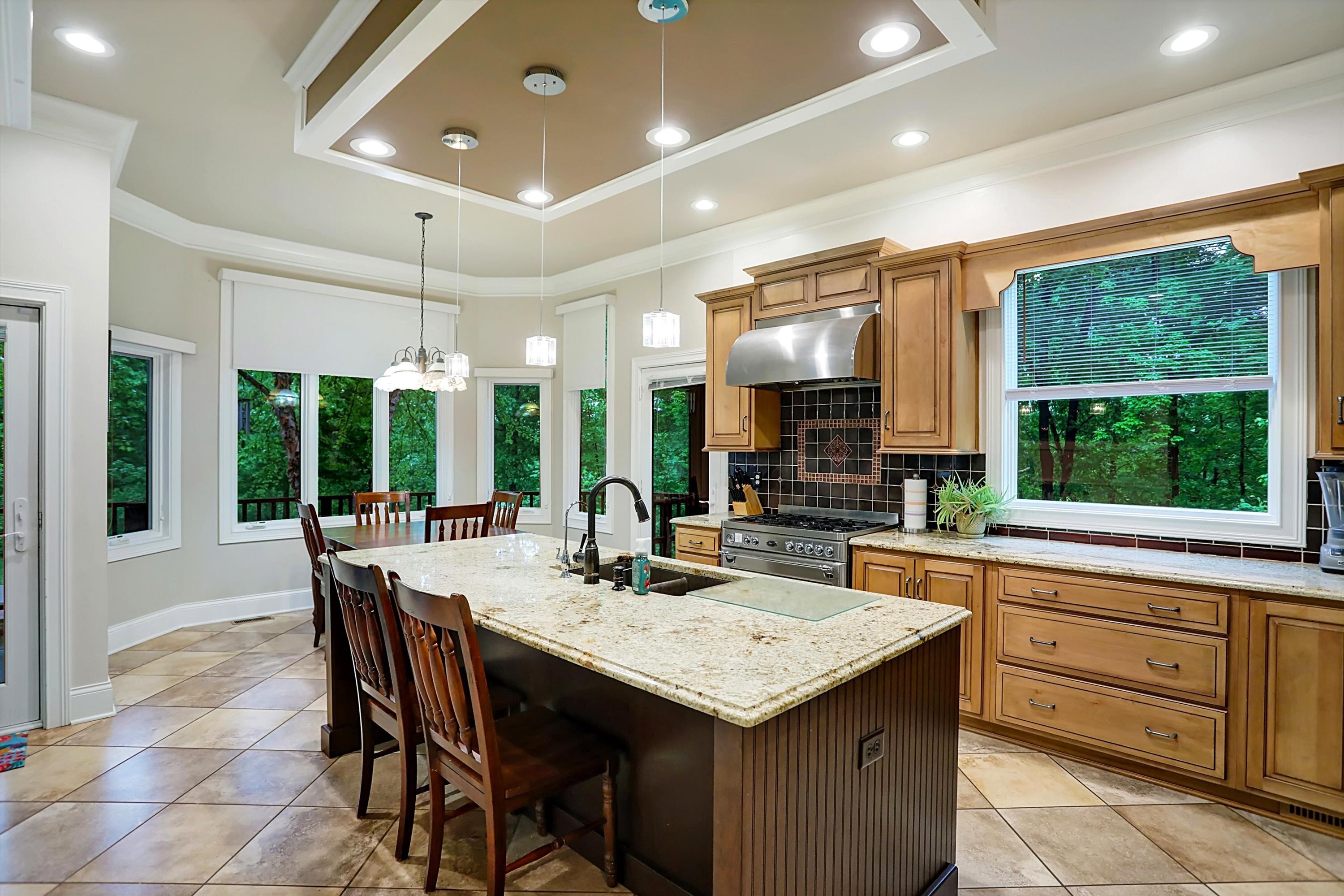 9410 Sandbury Road