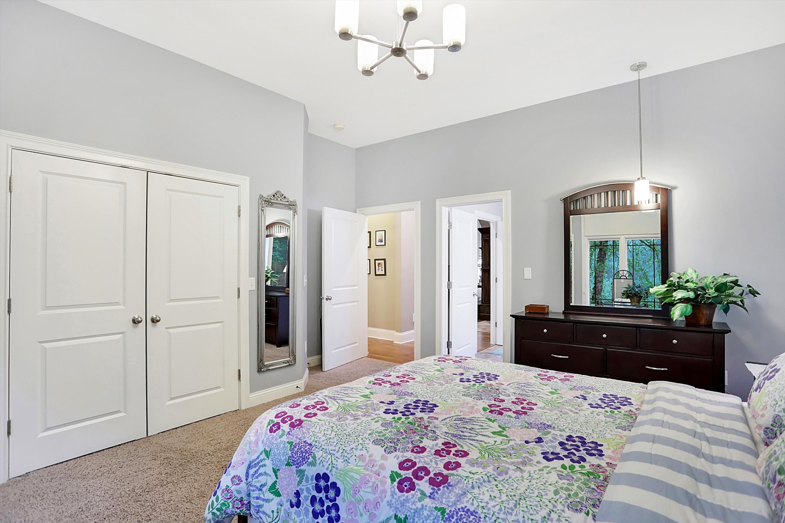 9410 Sandbury Road