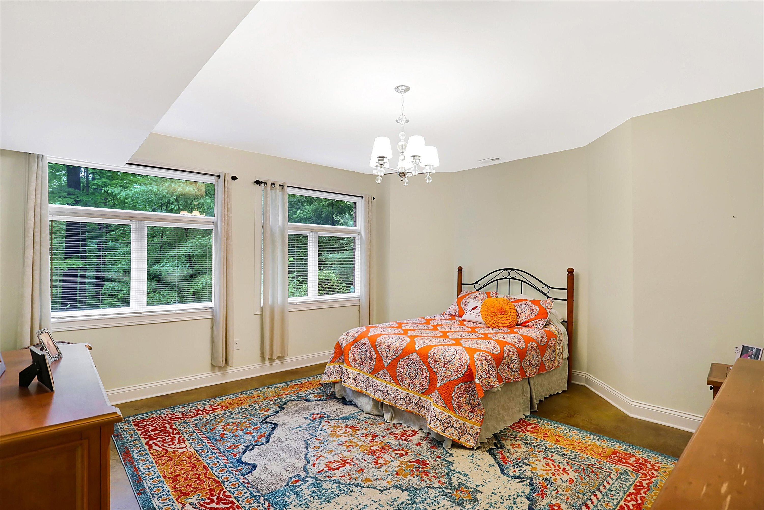 9410 Sandbury Road