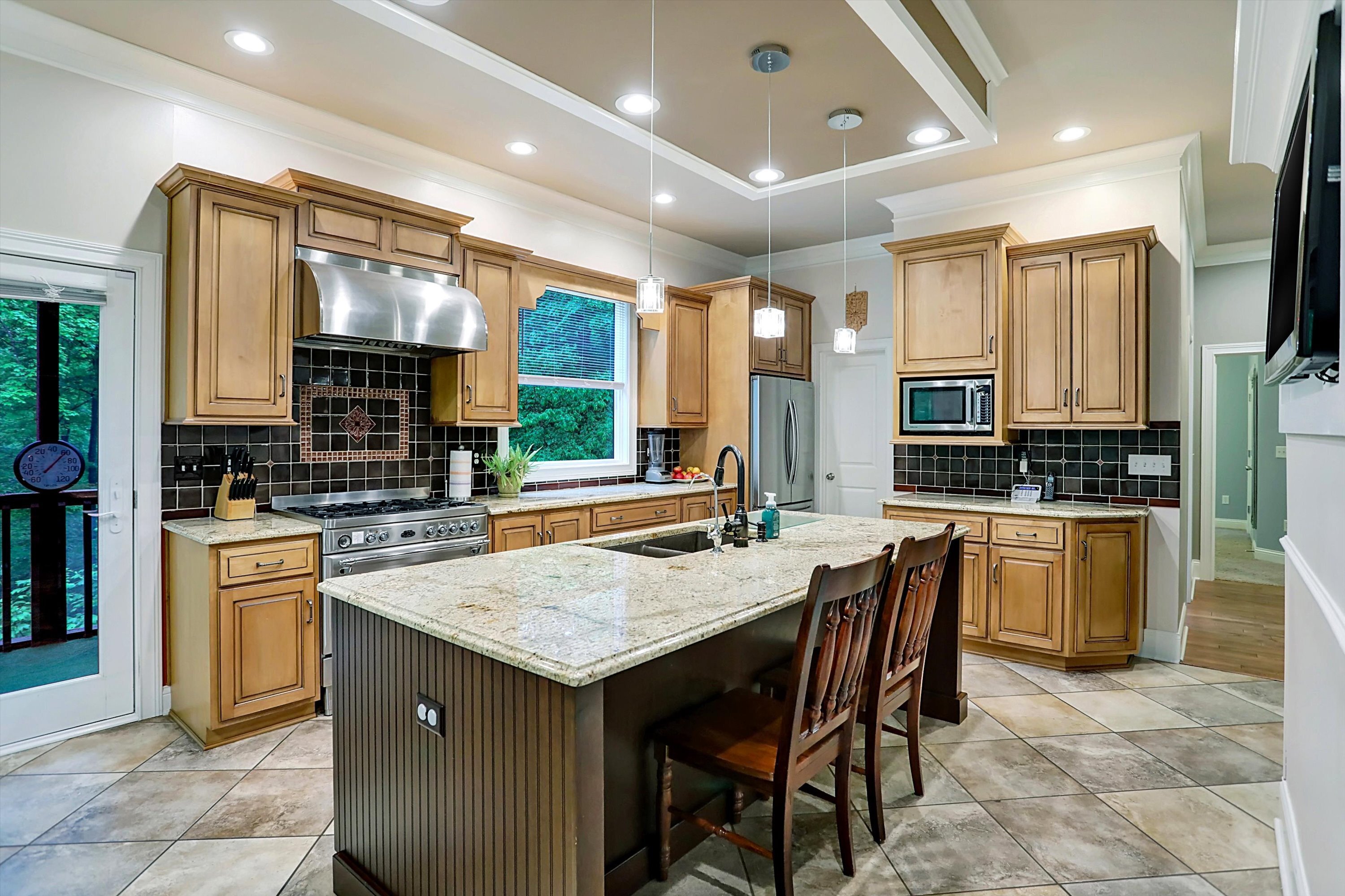 9410 Sandbury Road