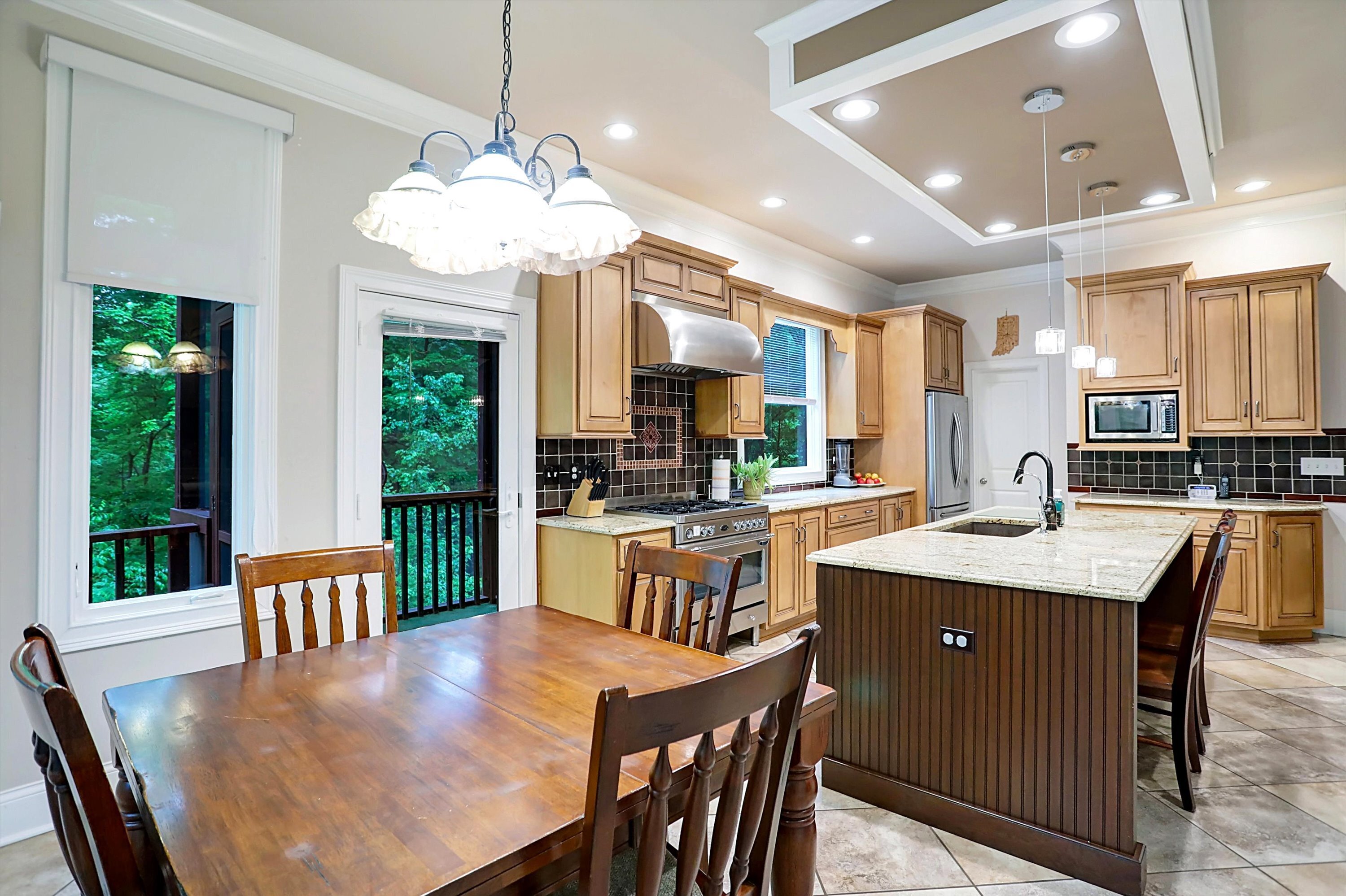 9410 Sandbury Road
