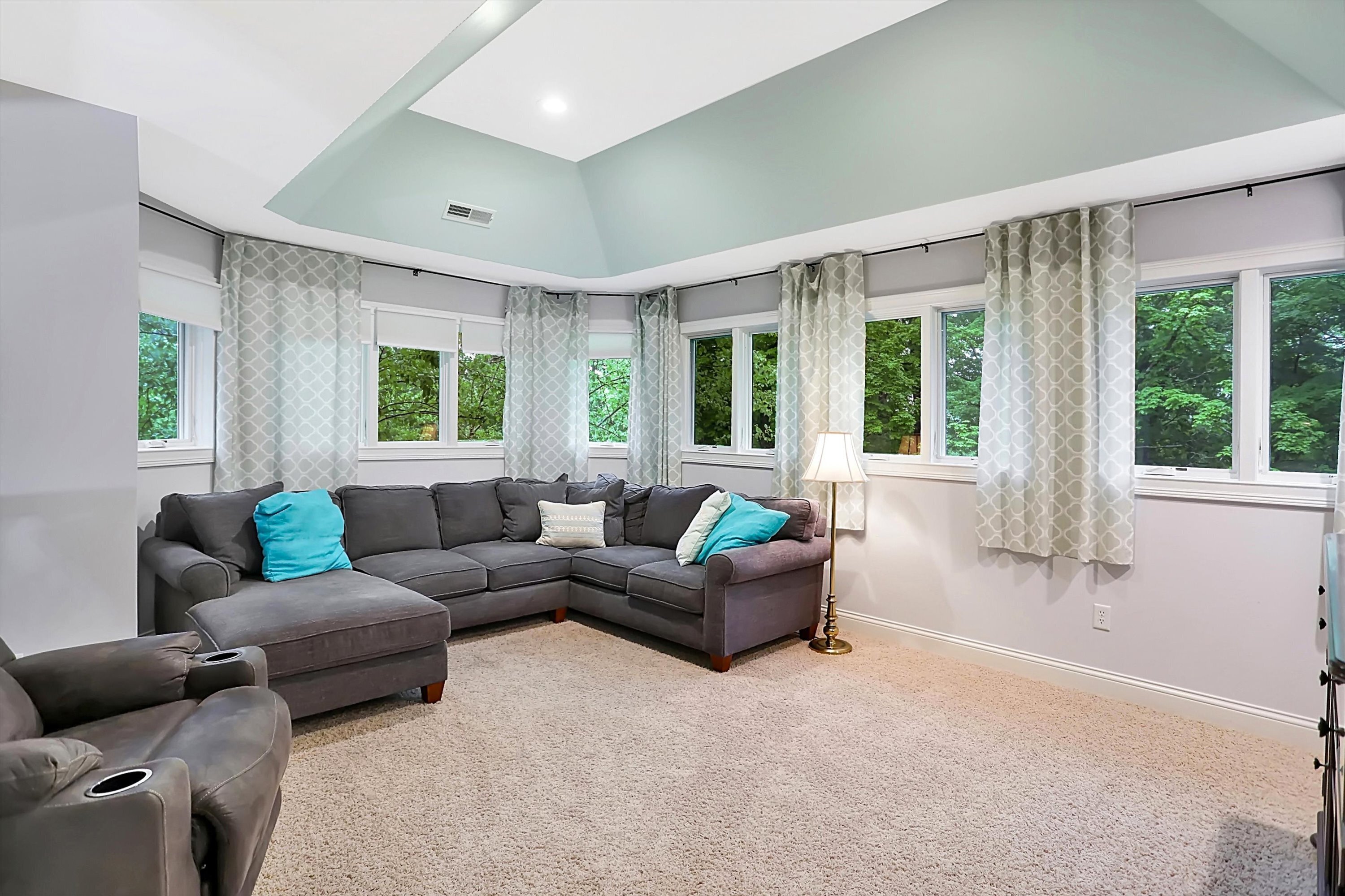9410 Sandbury Road