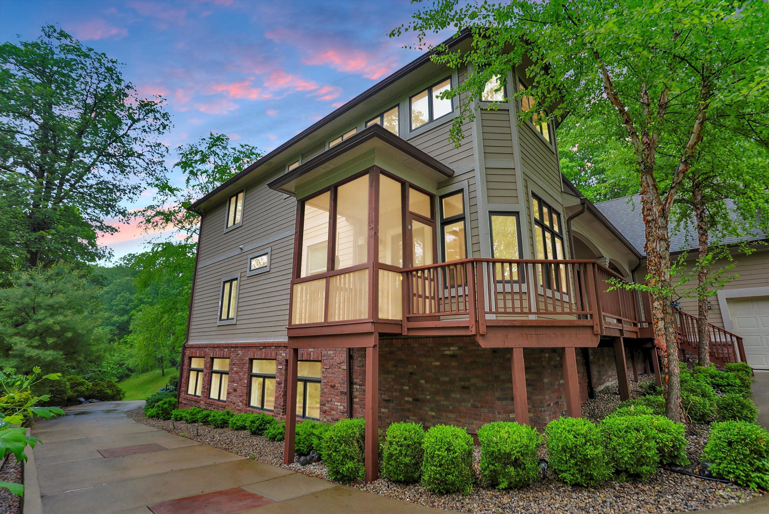 9410 Sandbury Road