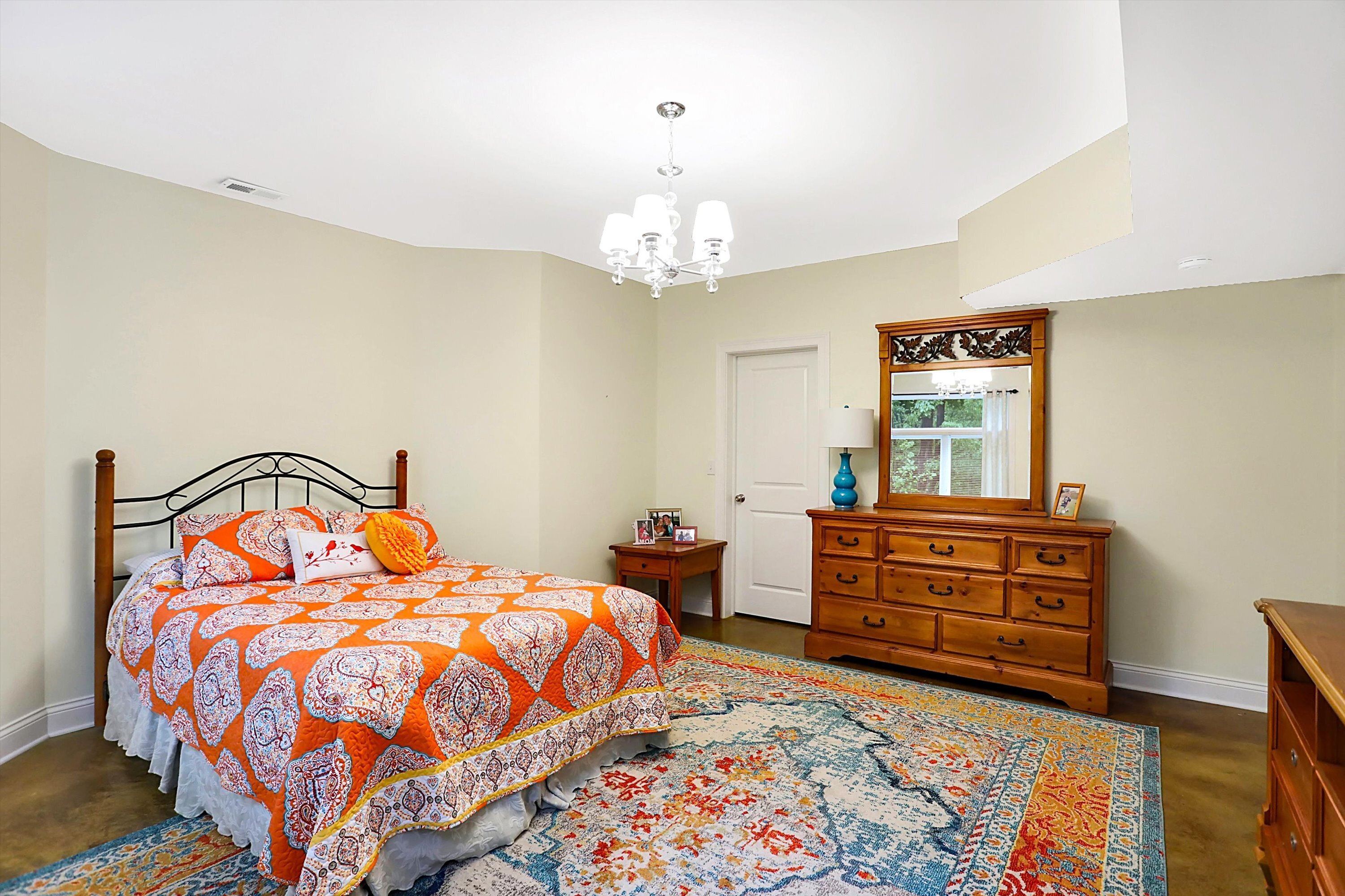 9410 Sandbury Road