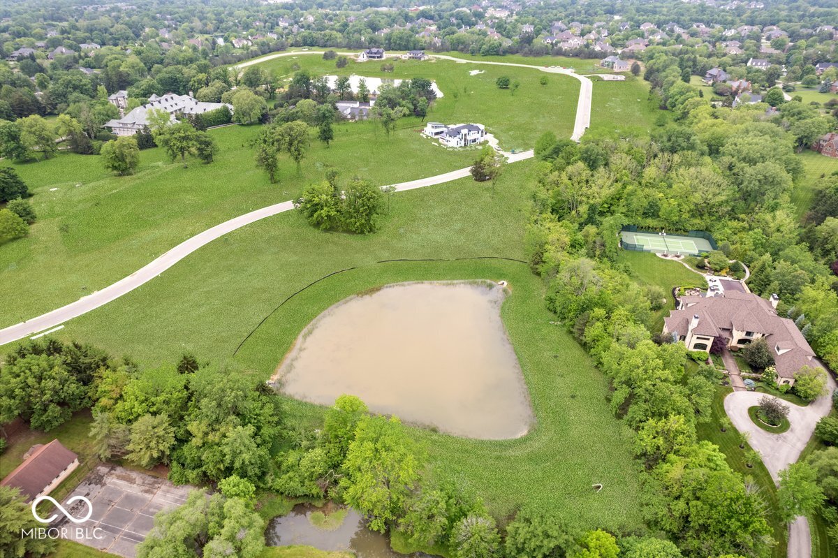1494 Asherwood Lane