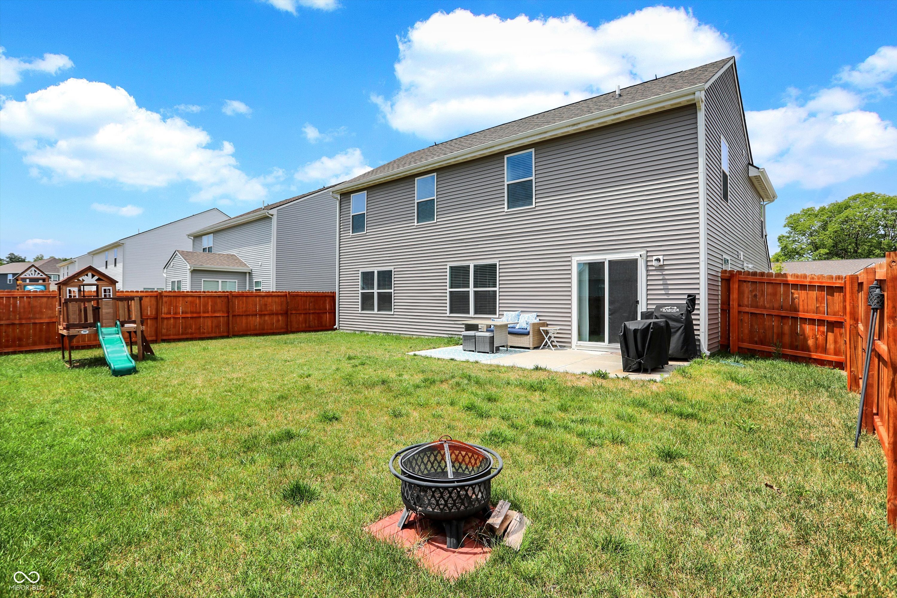 8290 Bearberry Lane