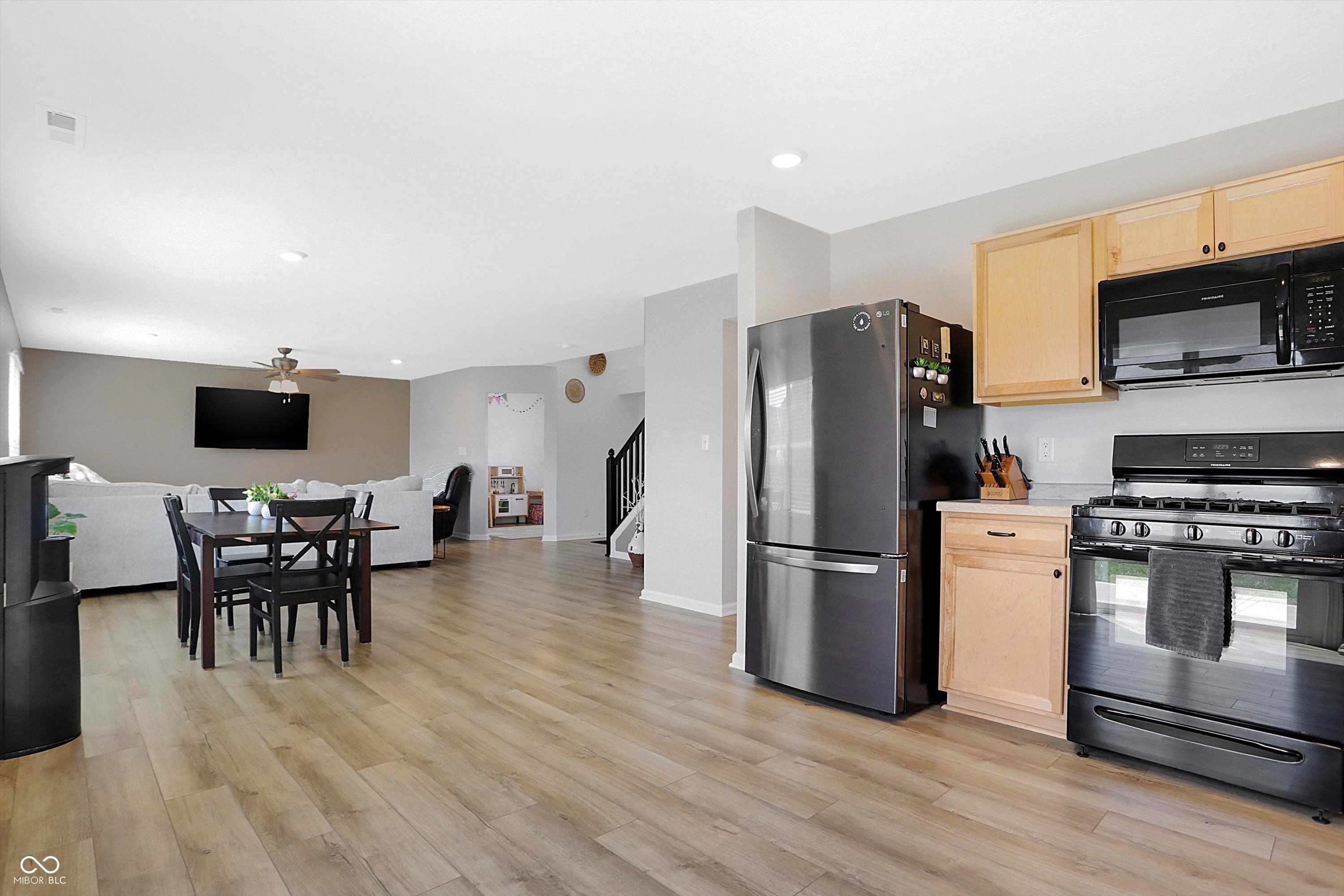 8290 Bearberry Lane