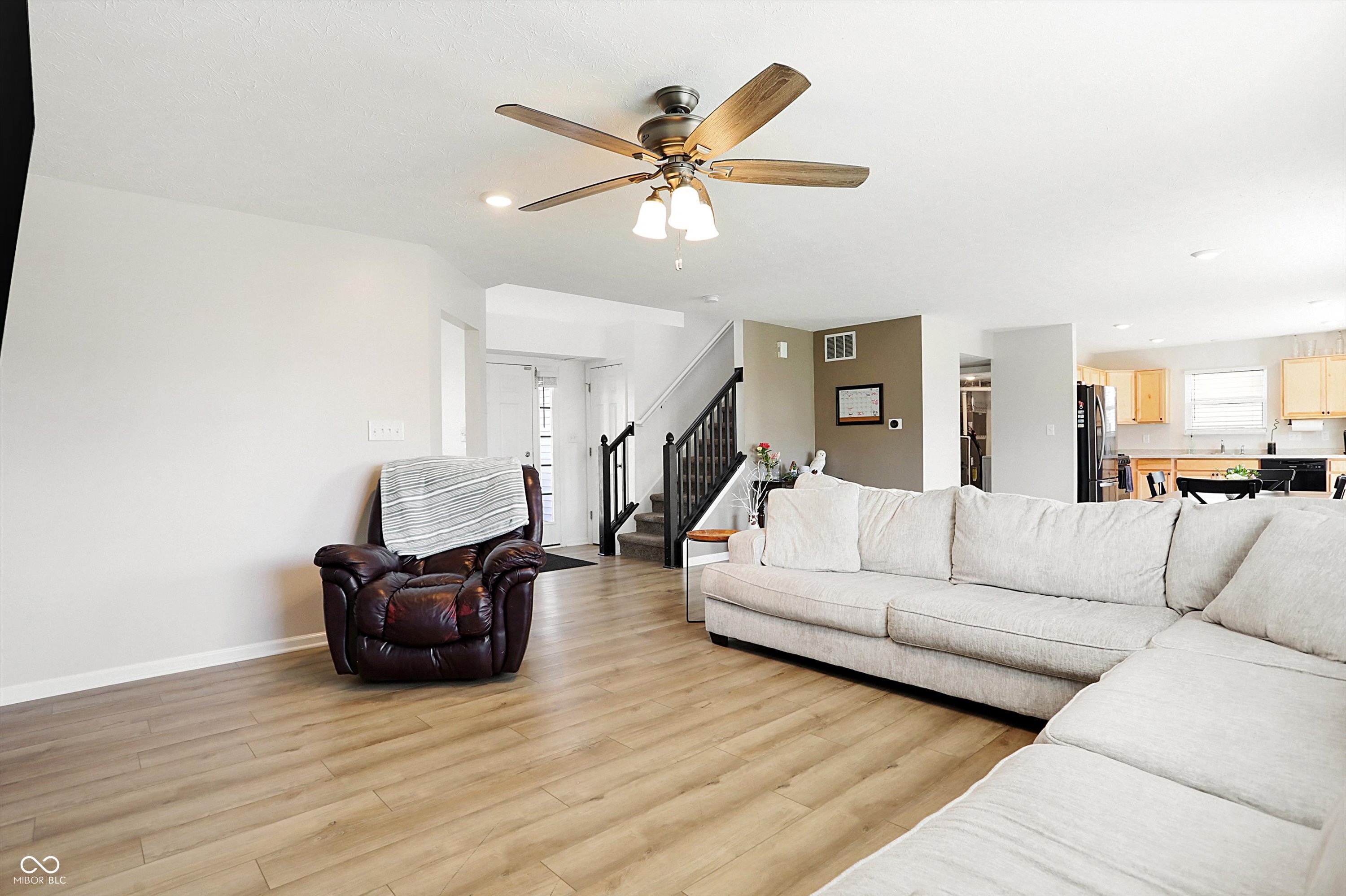 8290 Bearberry Lane