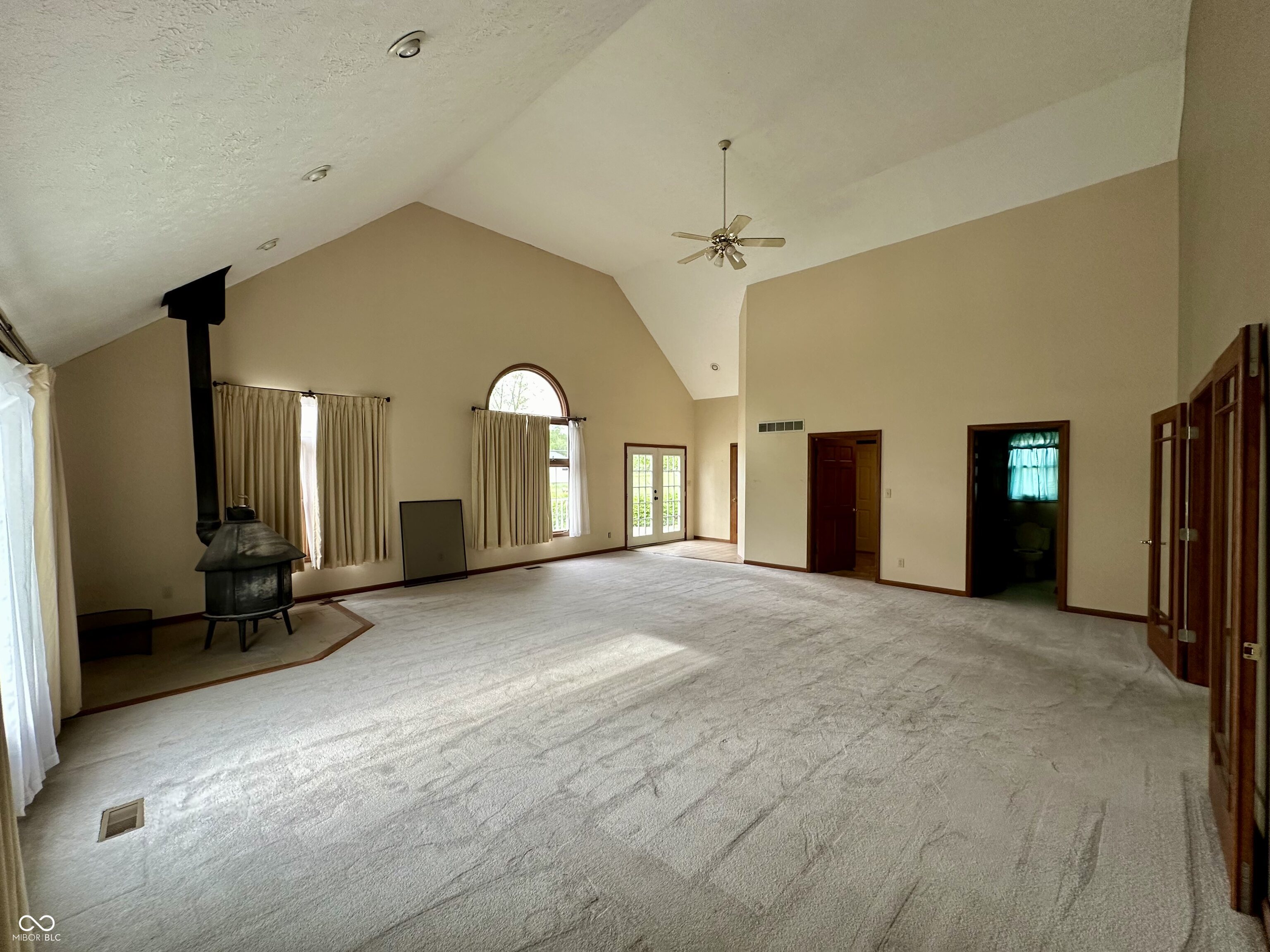 2908 E County Road 1000 S