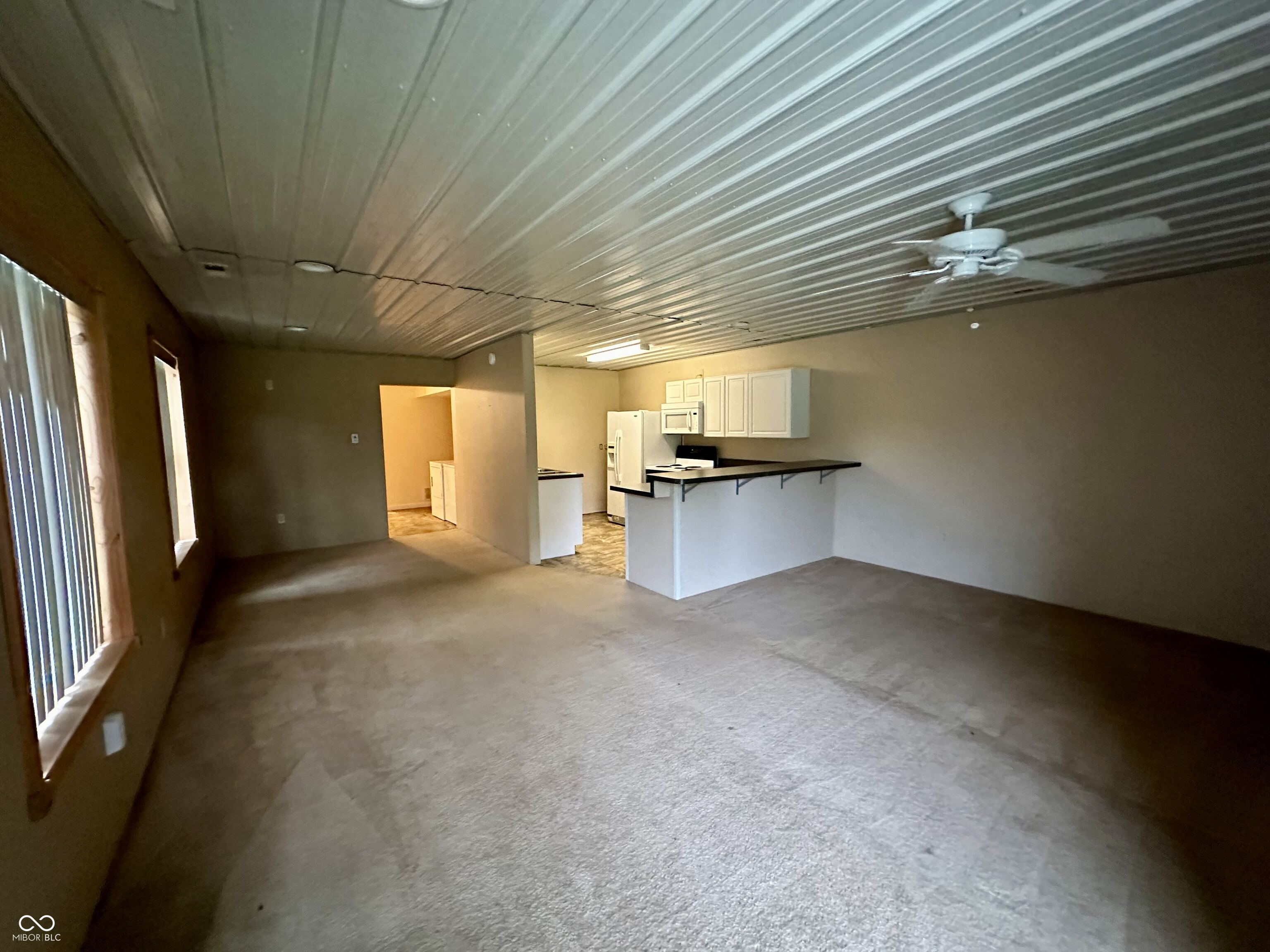 2908 E County Road 1000 S