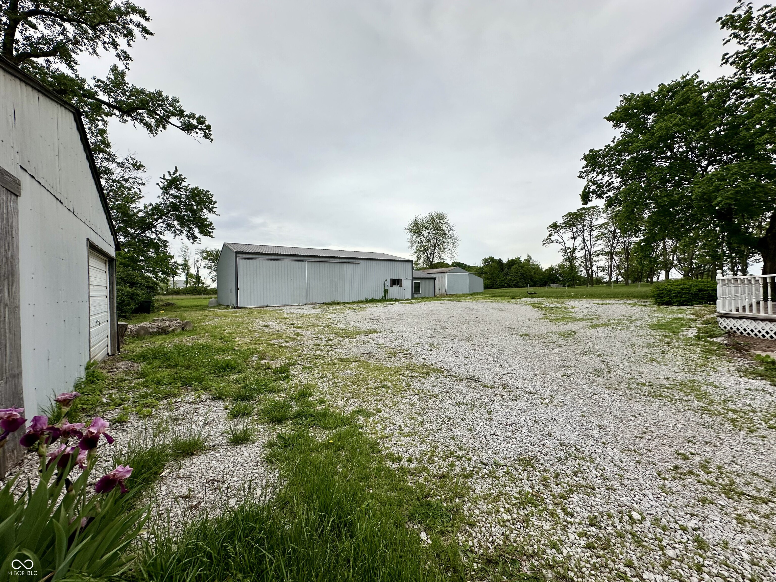 2908 E County Road 1000 S