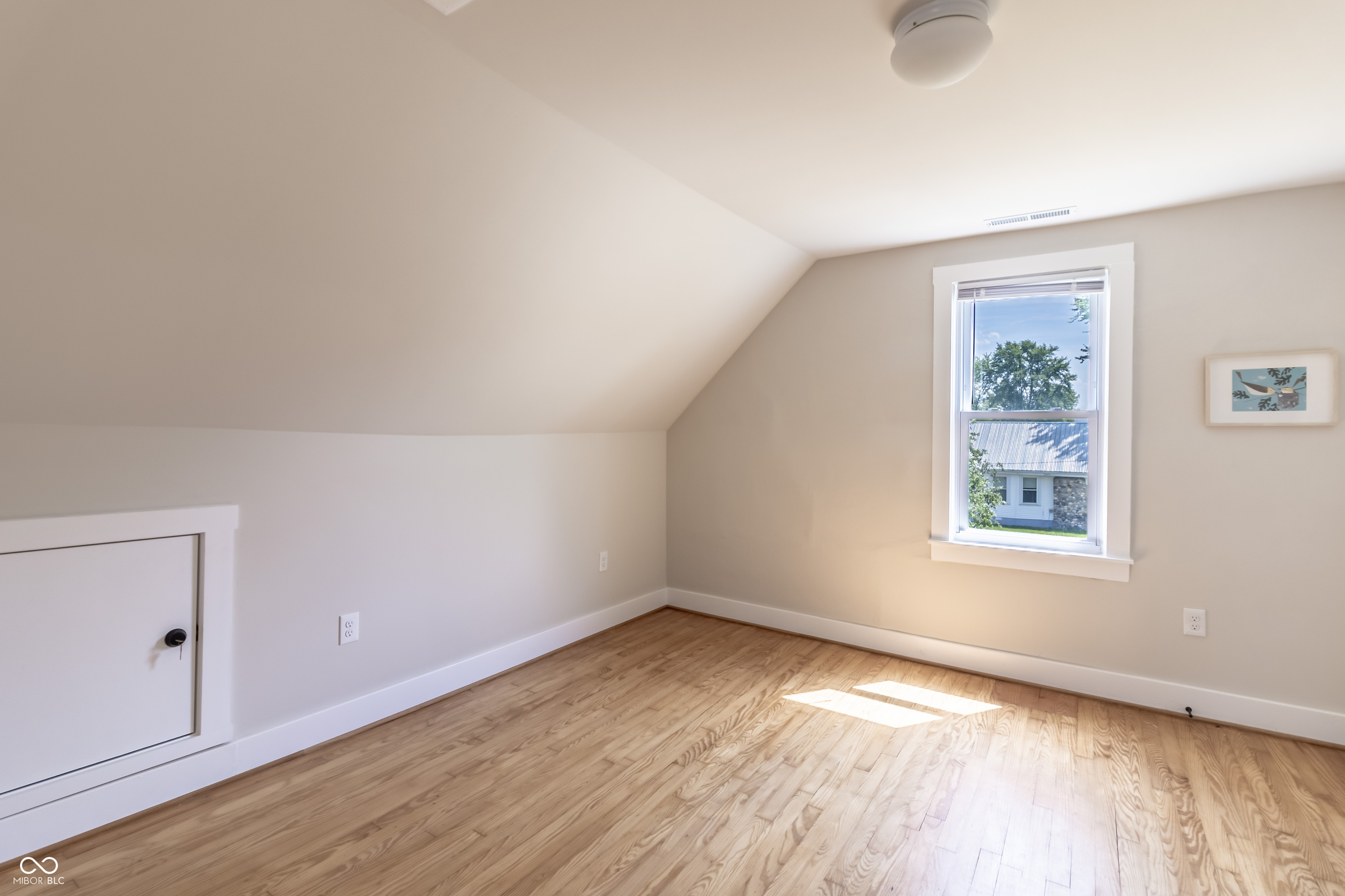 328 W Jefferson Street