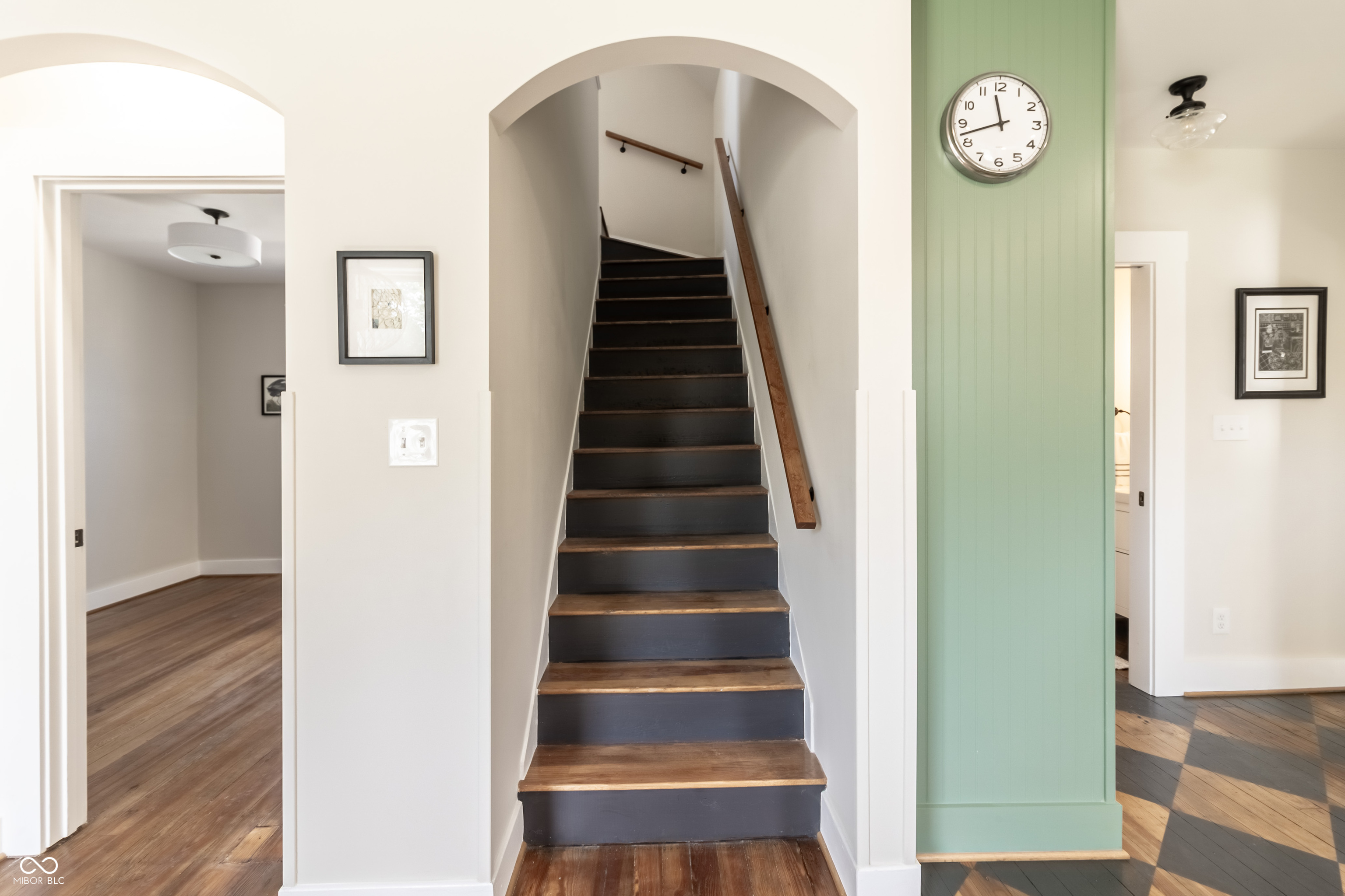 328 W Jefferson Street