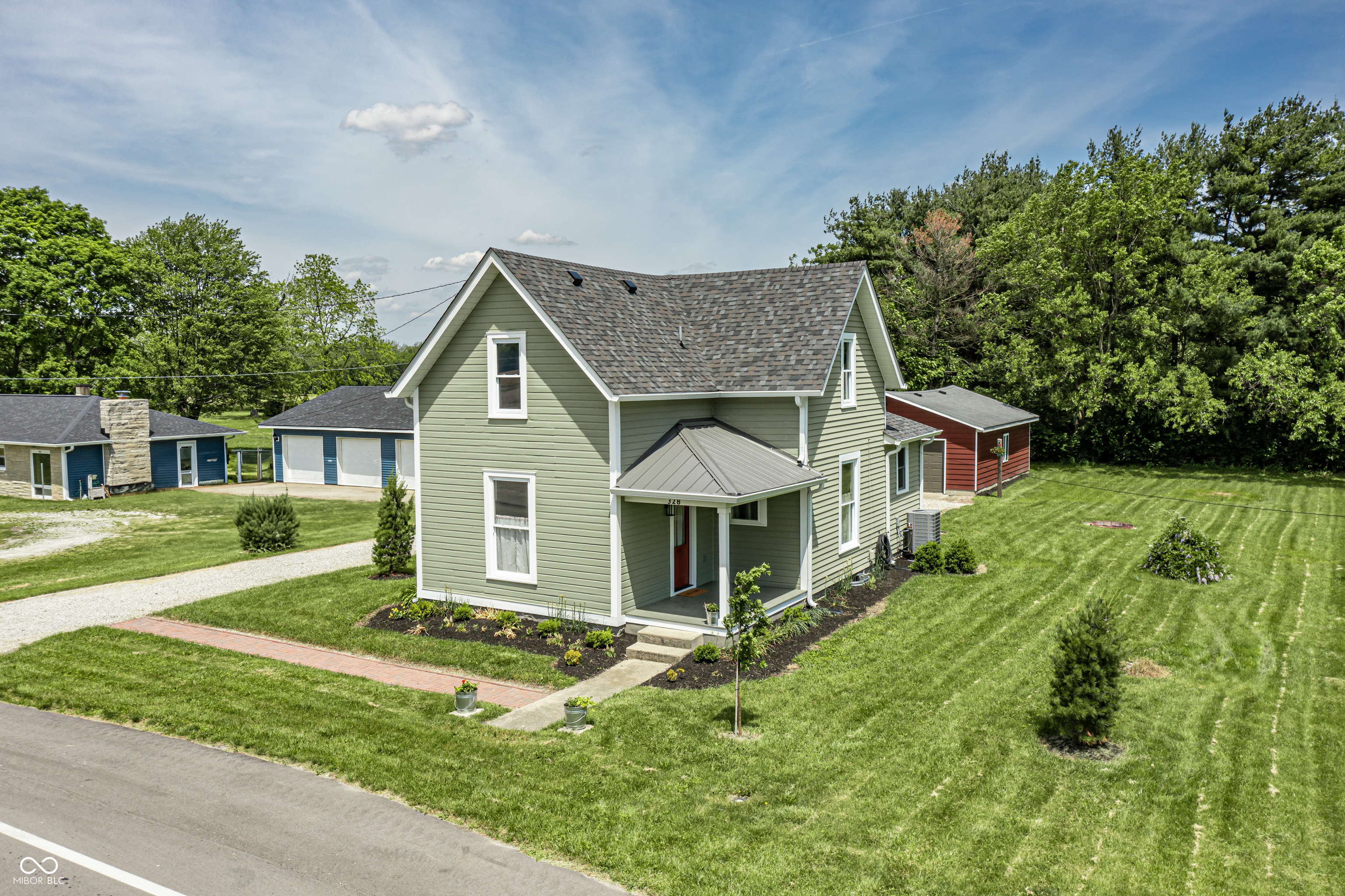 328 W Jefferson Street