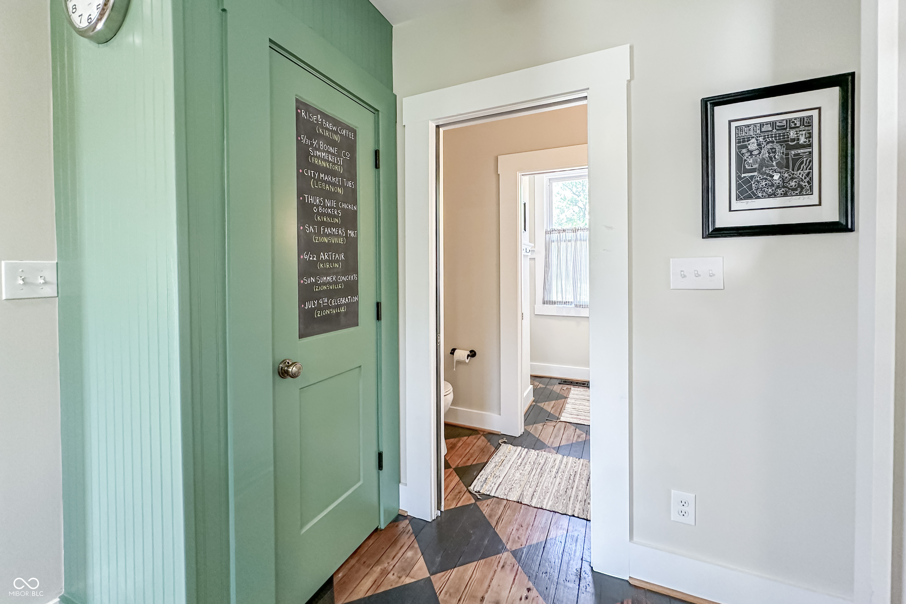 328 W Jefferson Street