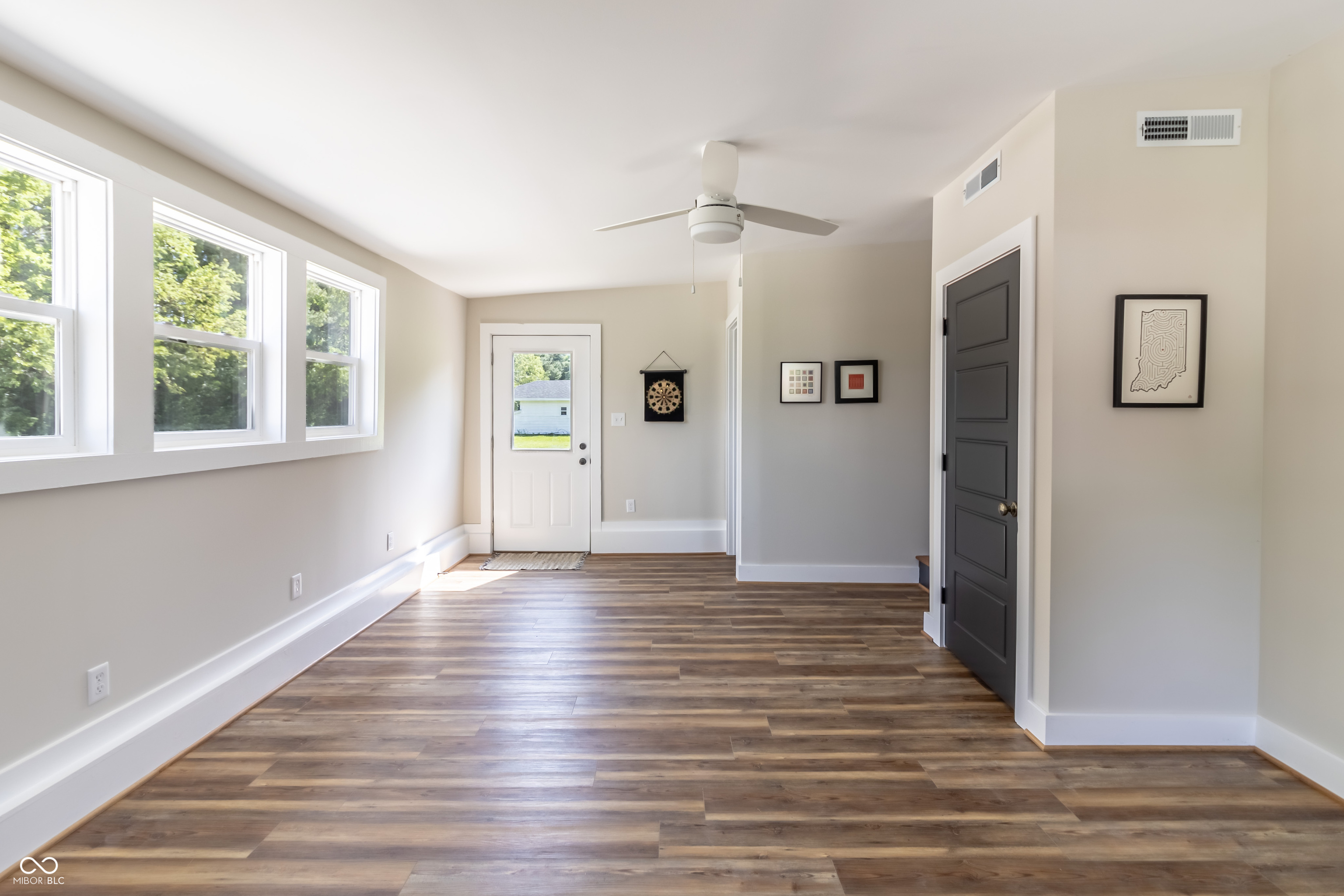 328 W Jefferson Street