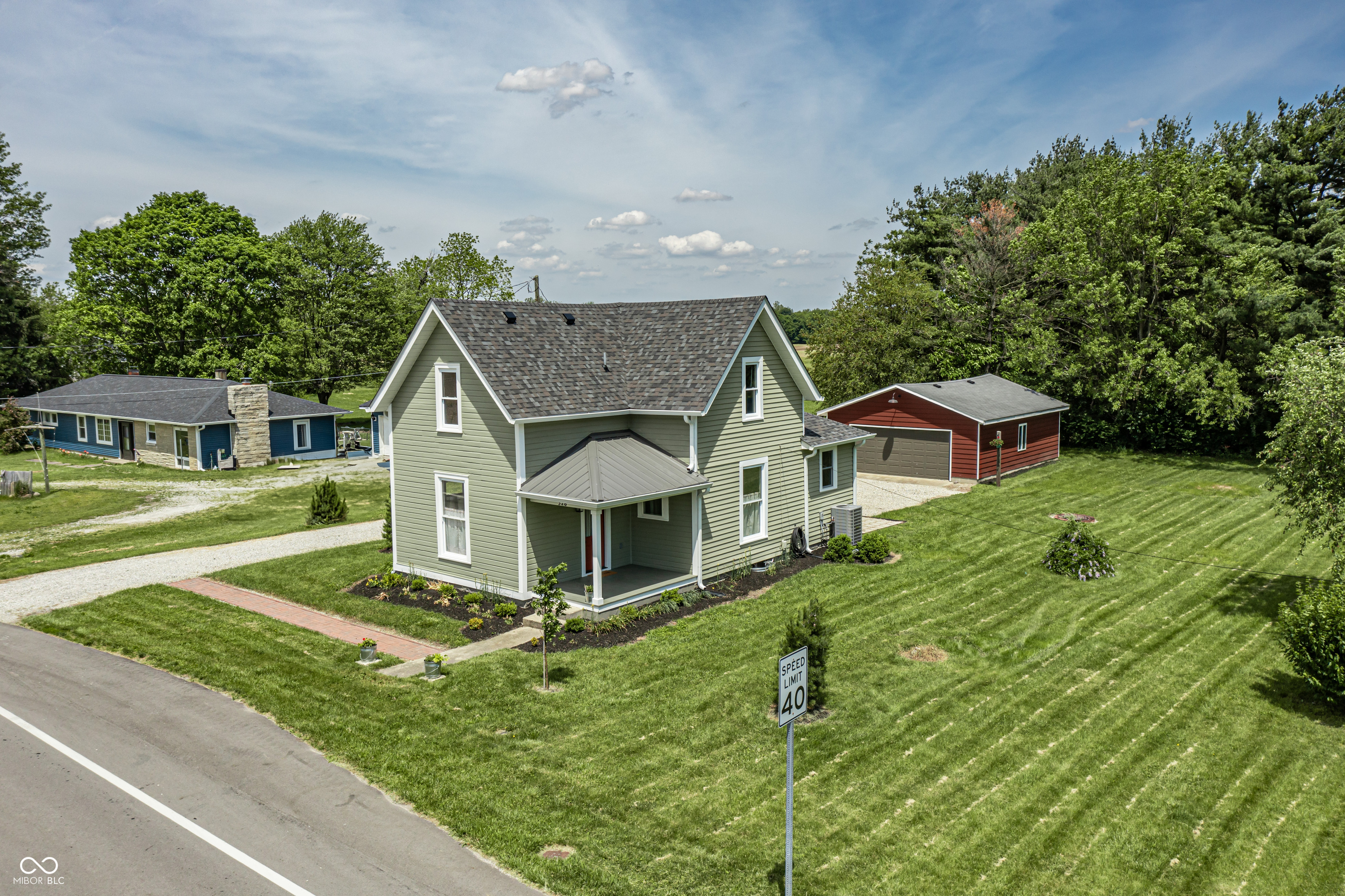 328 W Jefferson Street