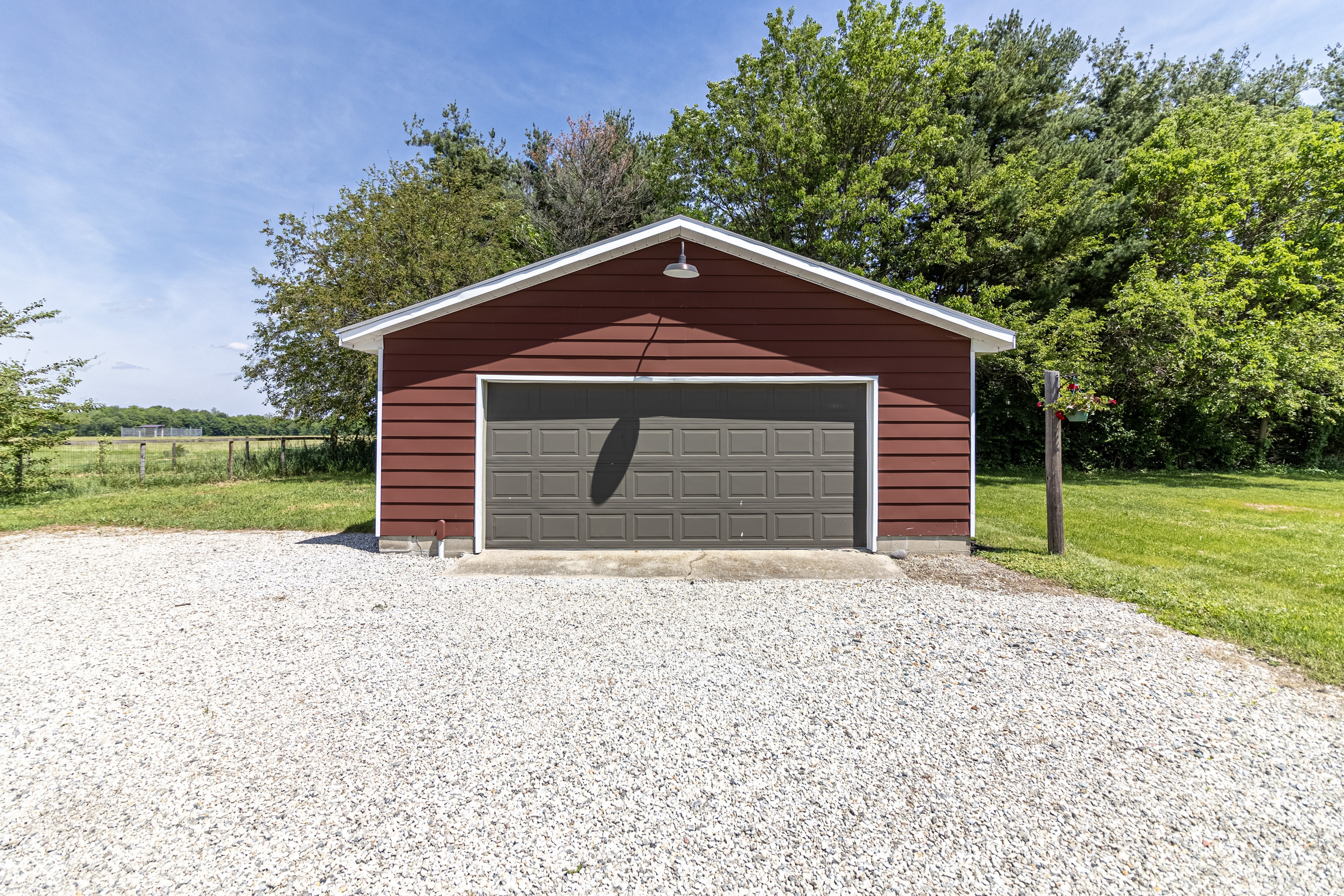 328 W Jefferson Street