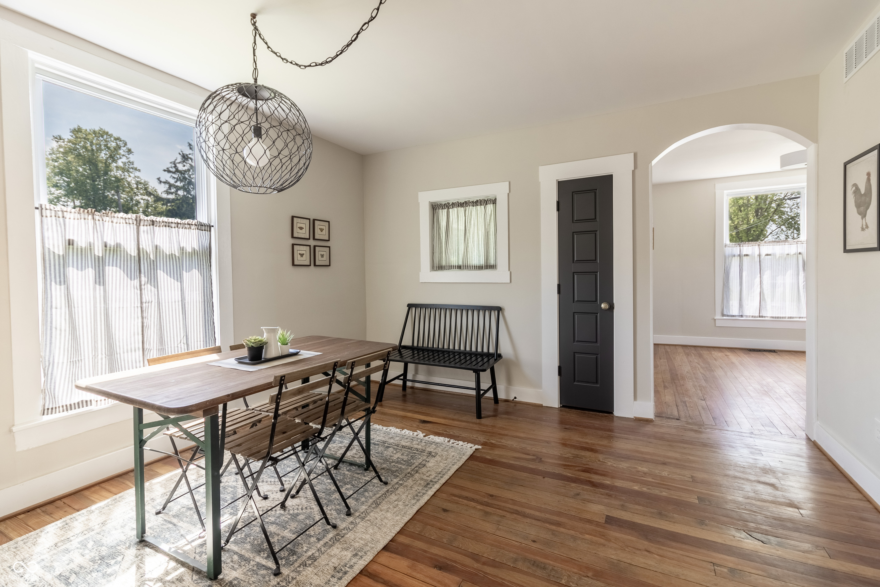 328 W Jefferson Street