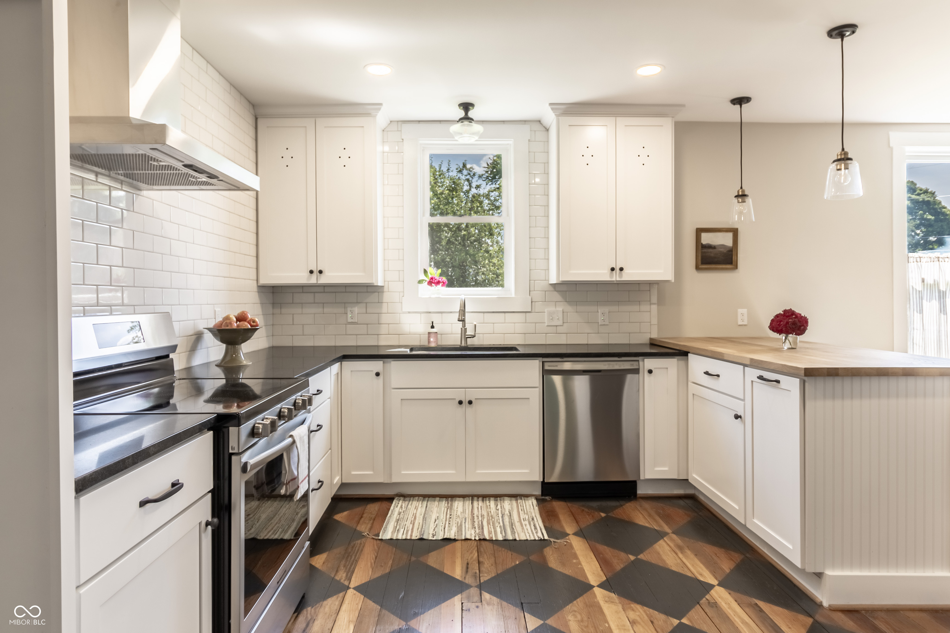 328 W Jefferson Street
