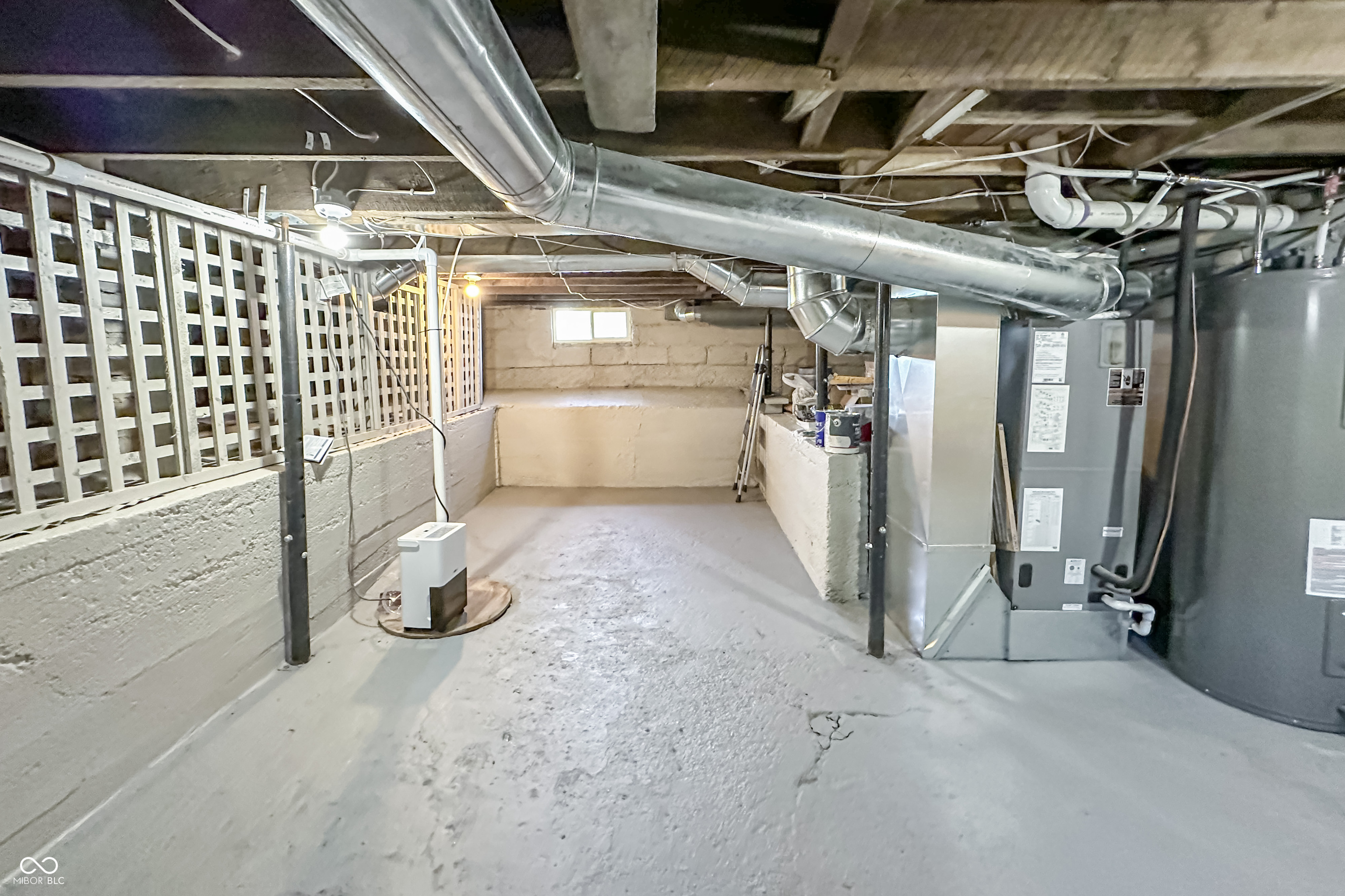 328 W Jefferson Street
