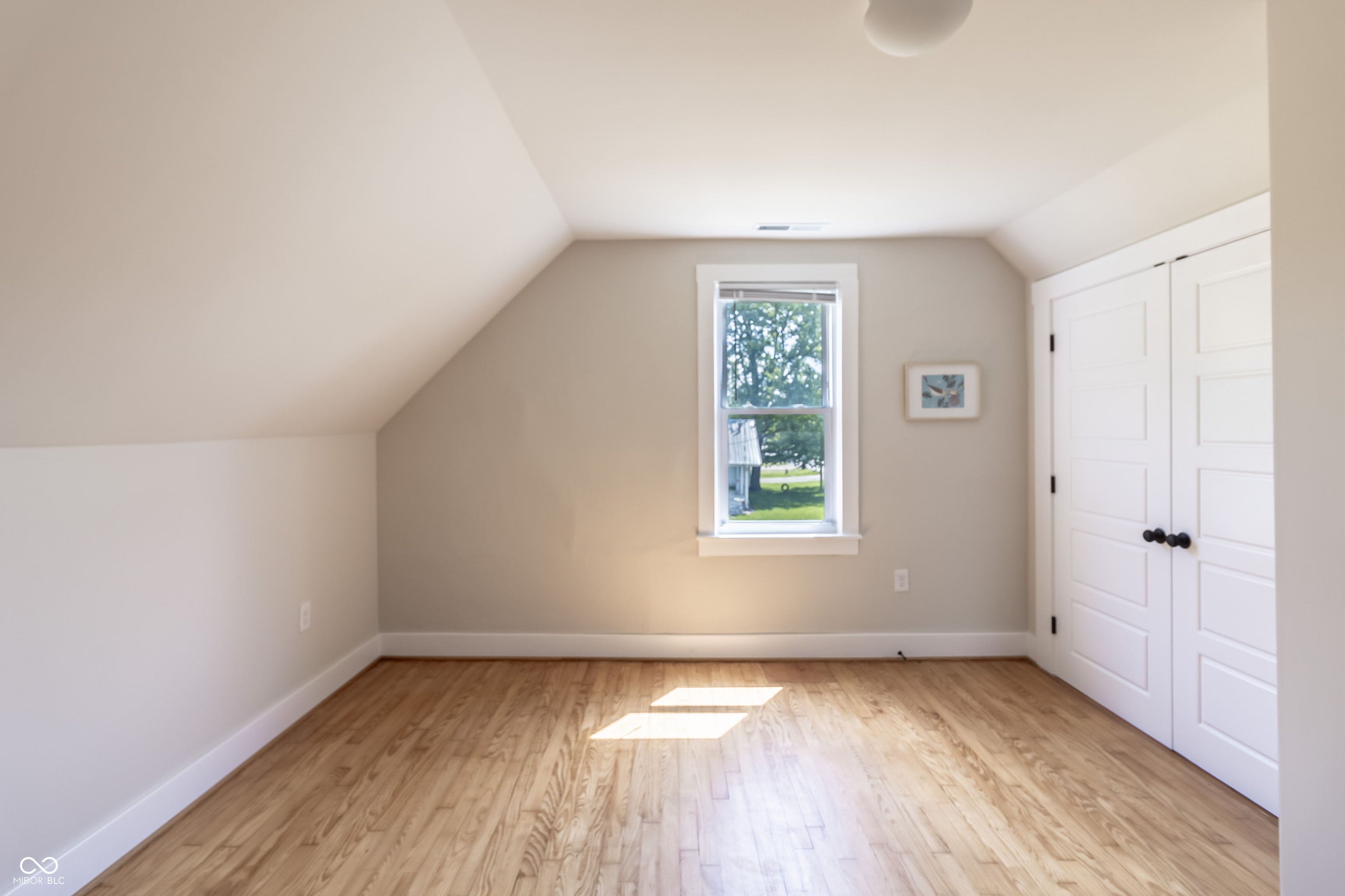 328 W Jefferson Street