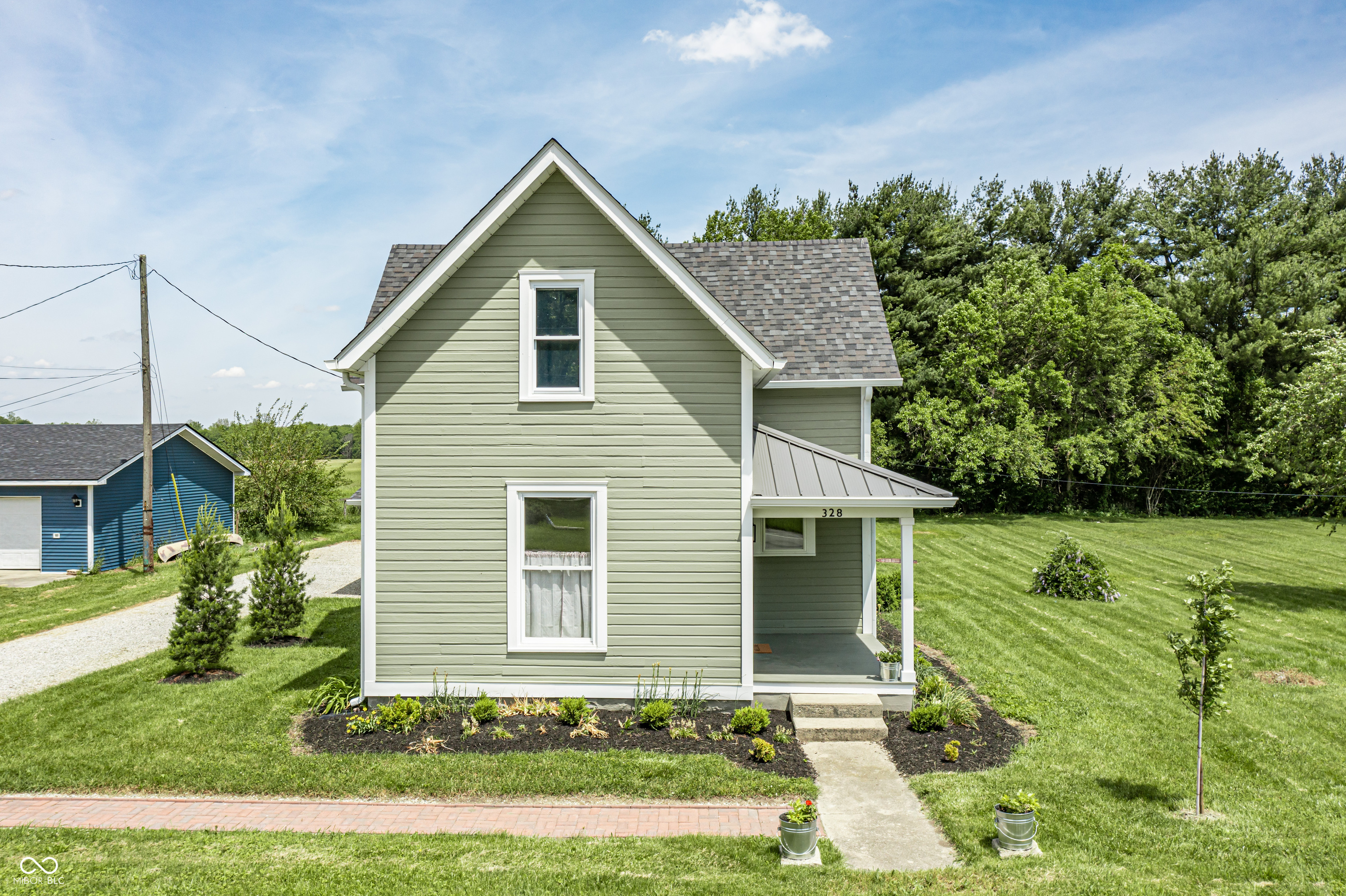 328 W Jefferson Street