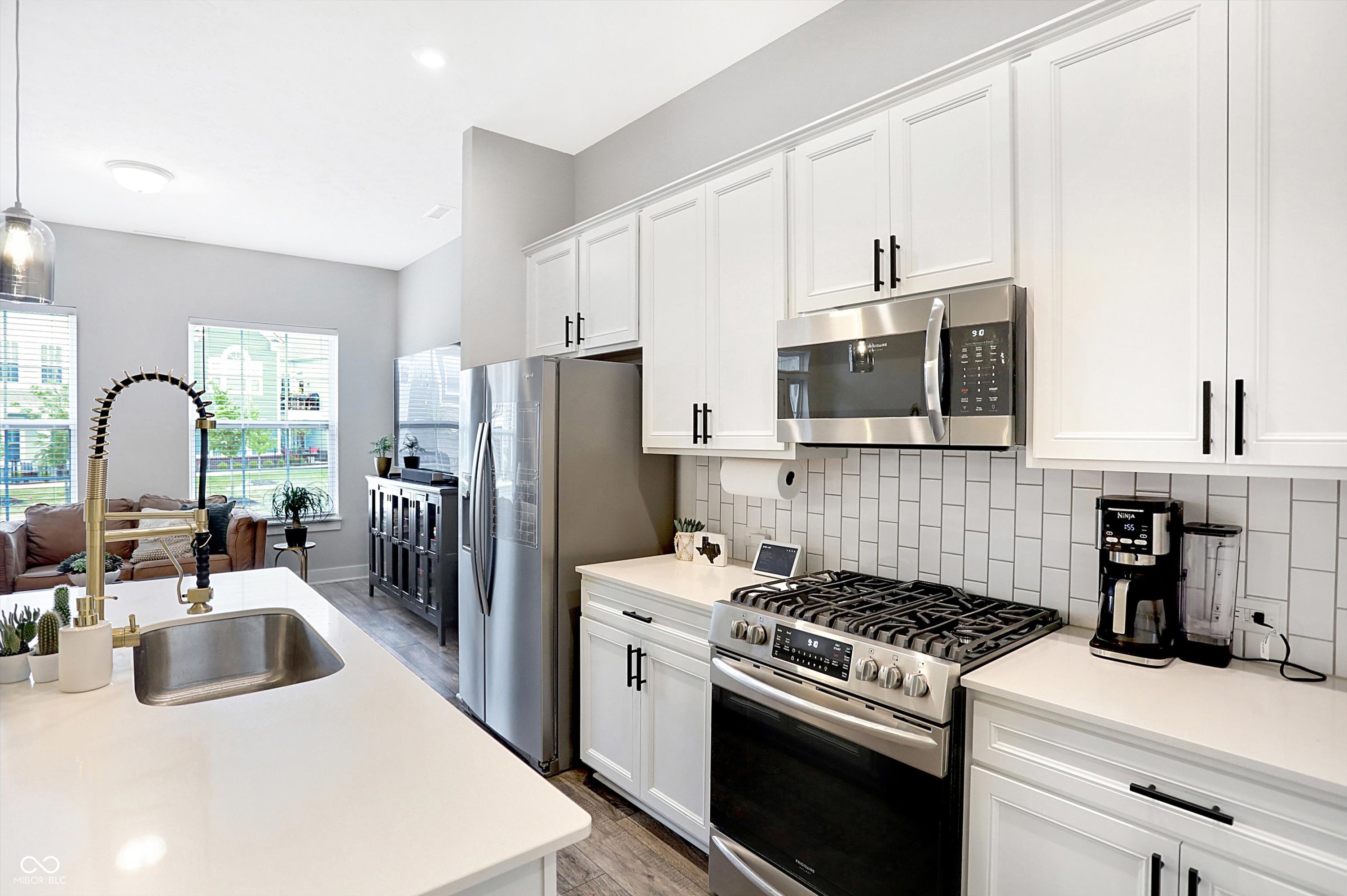 624 Lagerfield Drive