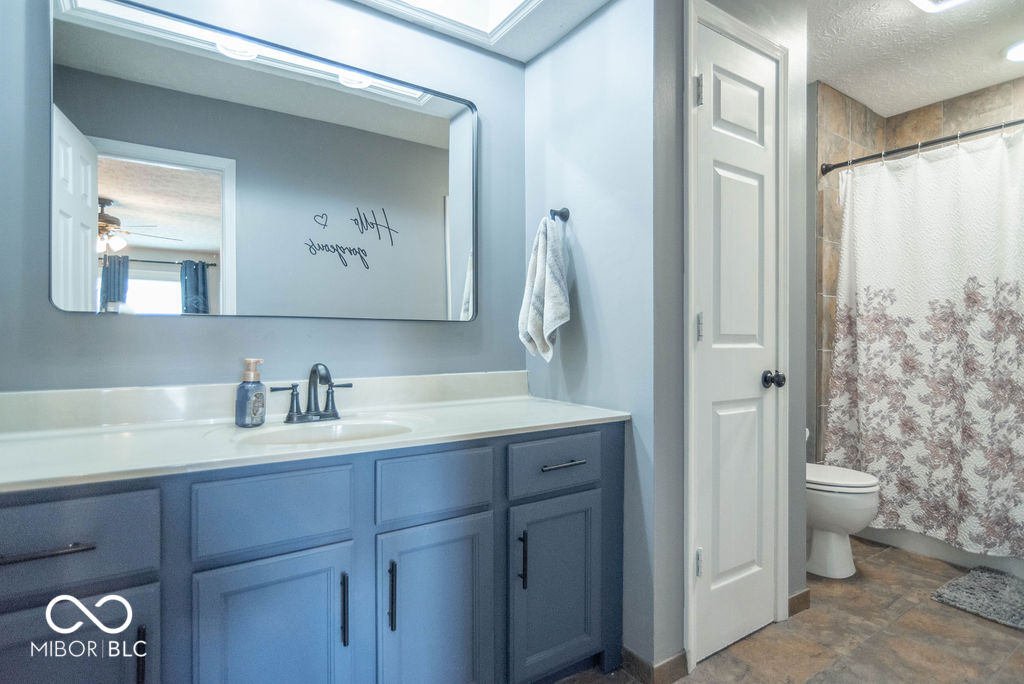 7533 Castleton Farms Drive W Unit: 119