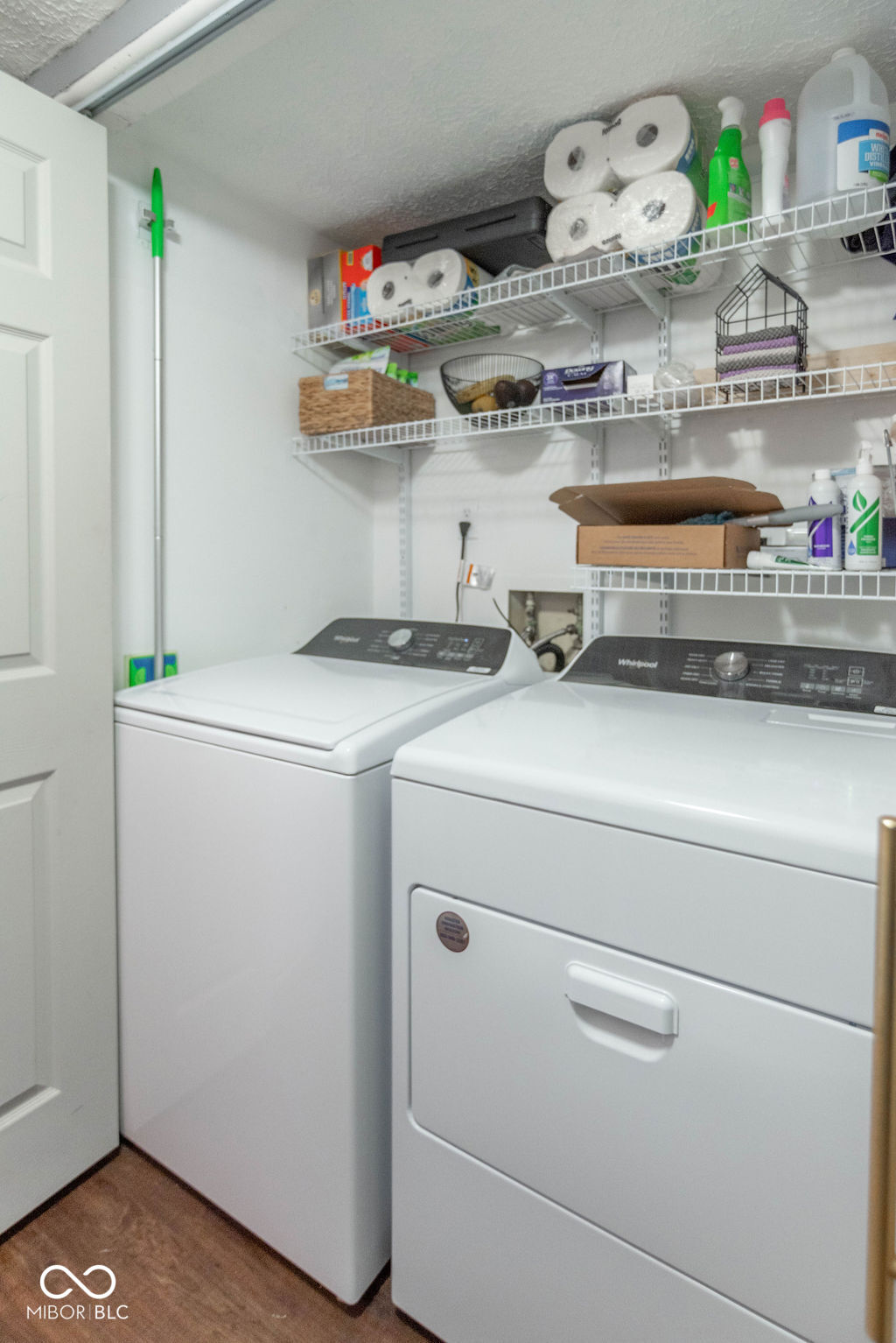 7533 Castleton Farms Drive W Unit: 119
