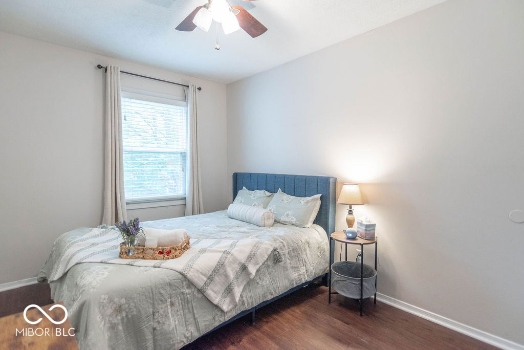 7533 Castleton Farms Drive W Unit: 119