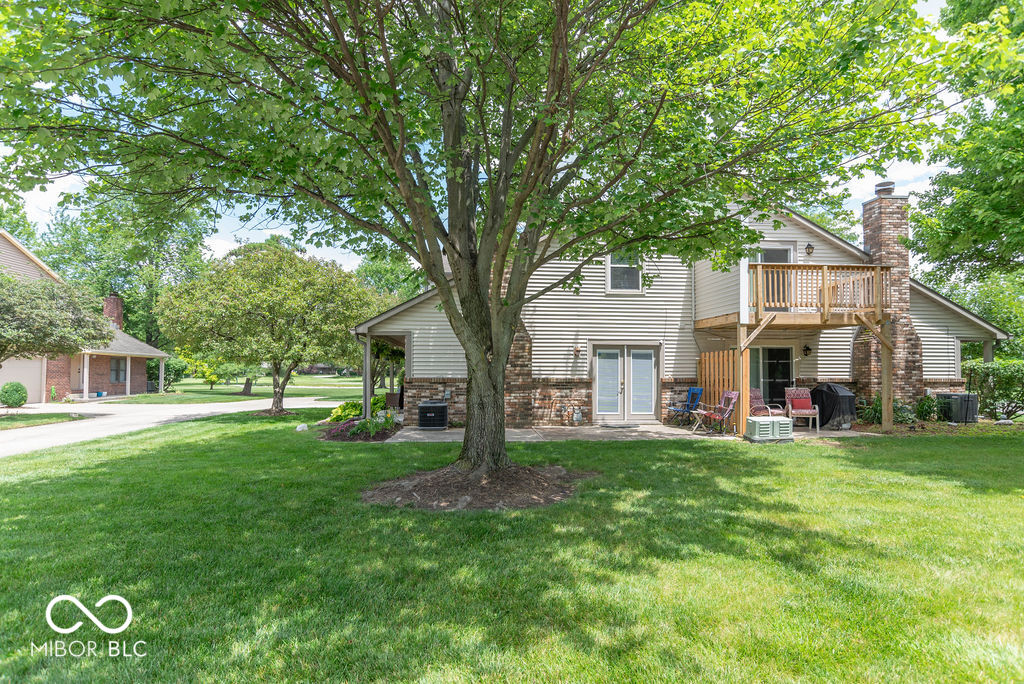 7533 Castleton Farms Drive W Unit: 119